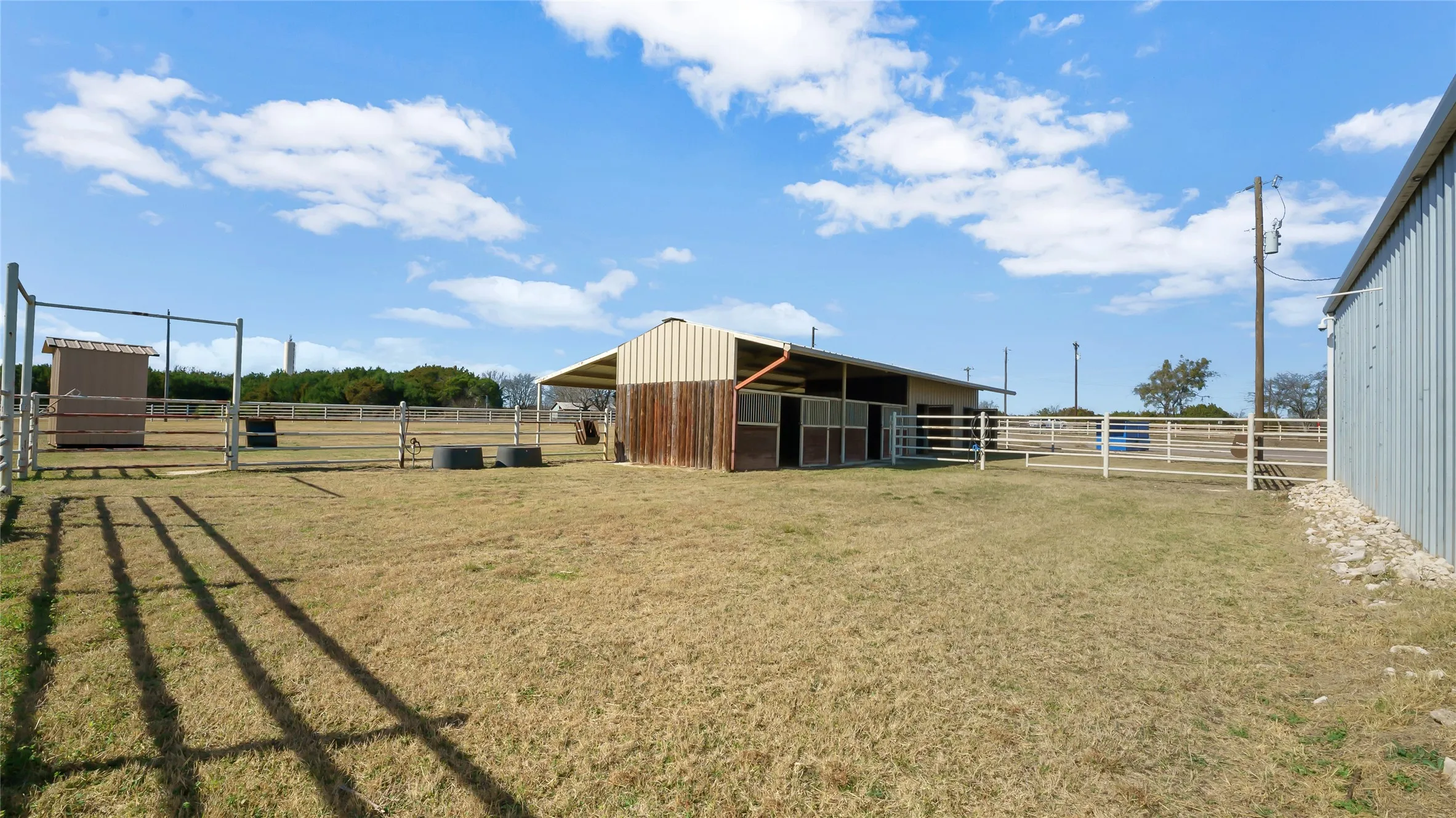 Horse barn can be removed for more outside storage