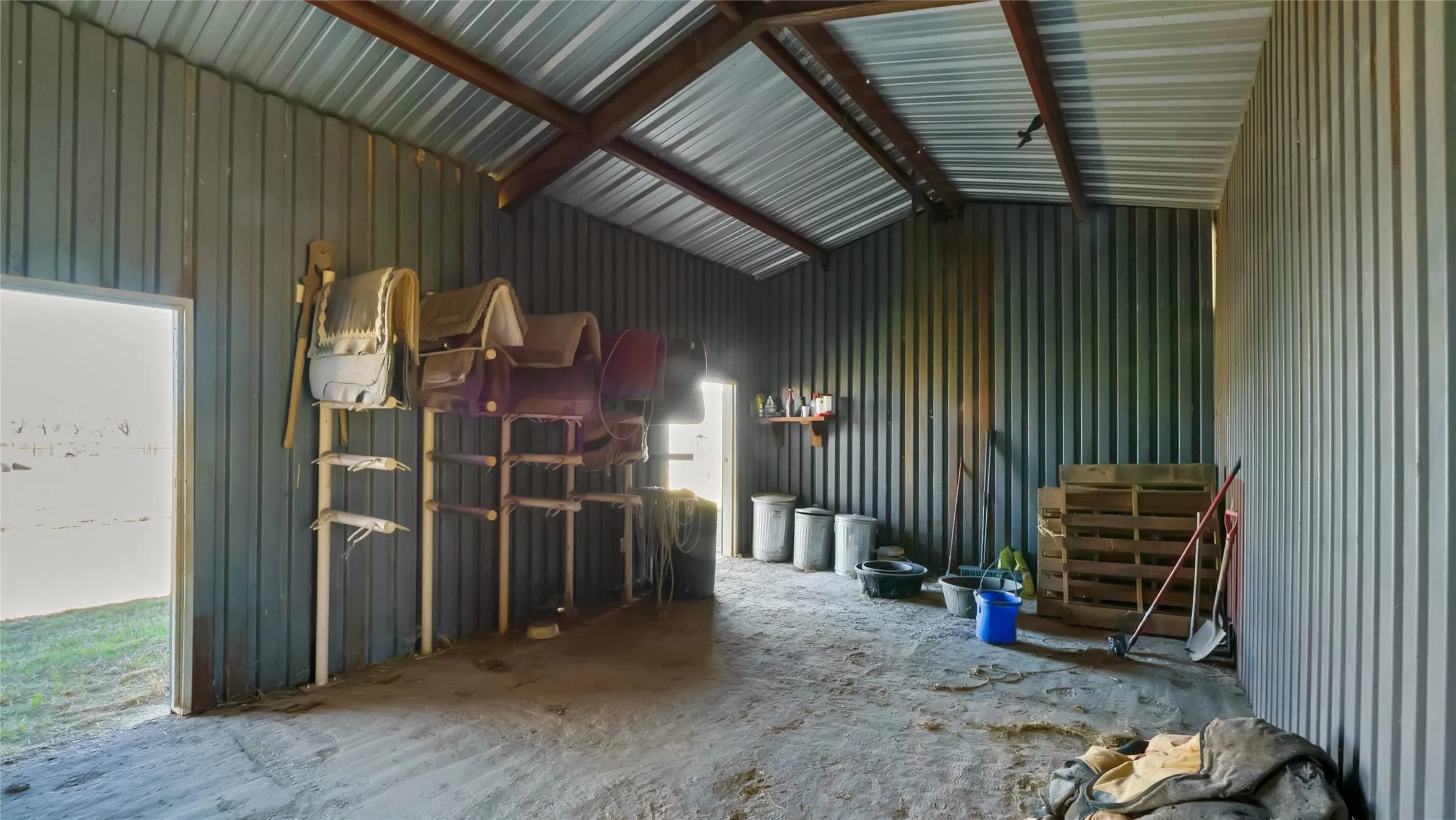 Horse barn can be removed to allow for more outside storage