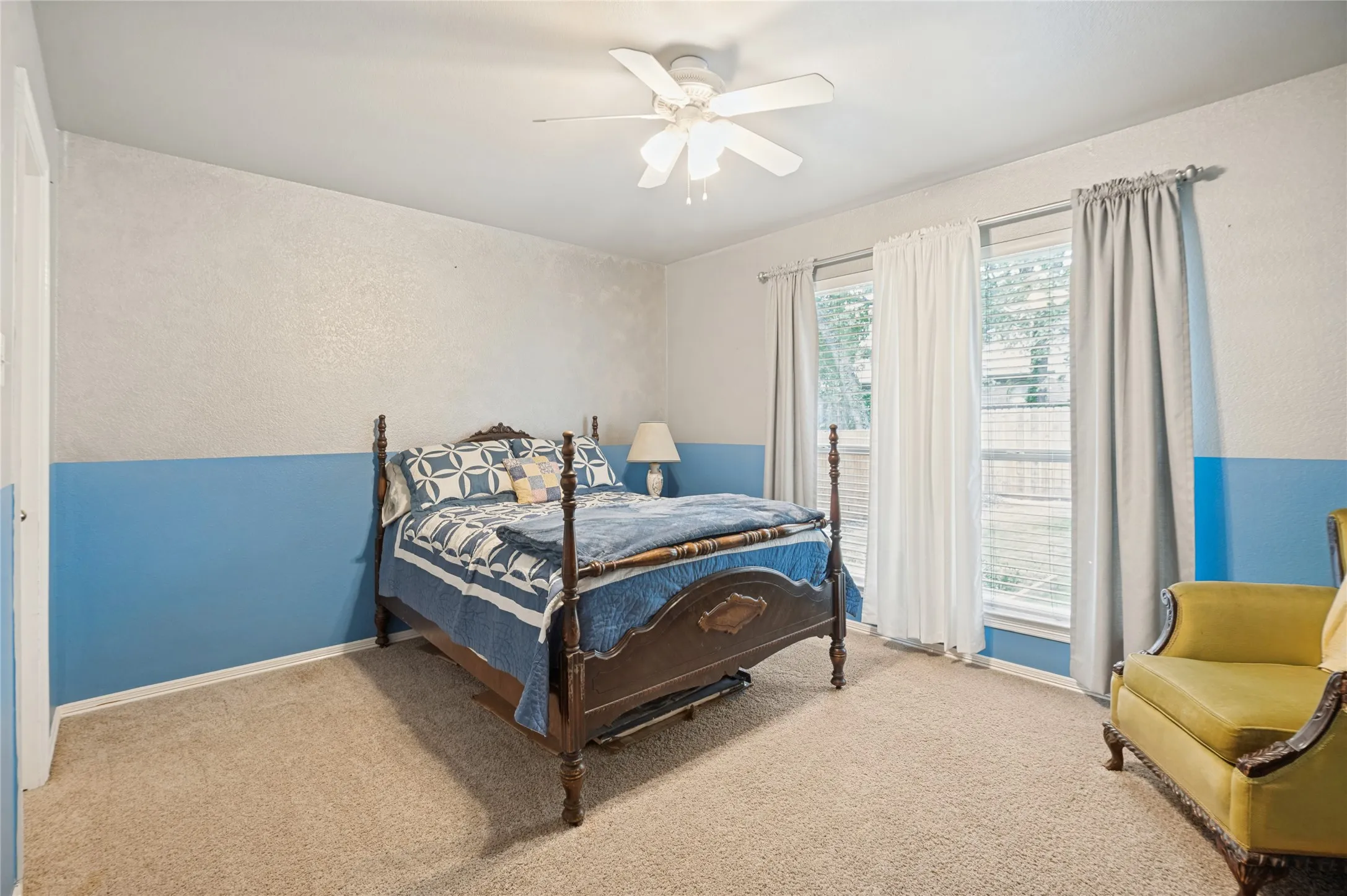 Single Family Residence For Sale in Denton County , 1374 Forest Creek Drive, Lewisville, Texas 75067, 4 Bedroom, 2 Bathroom, 2 Garage spaces, 2,114 Sqft, built in 1997, mls#21398049, Real Estate Agent in Lewisville, Homes For Sale in Denton county, Homes For Sale in Lewisville, Realtor in Lewisville Texas, Real Estate Brokerage Independent Realty Texas, Luminita Cordes Realtor