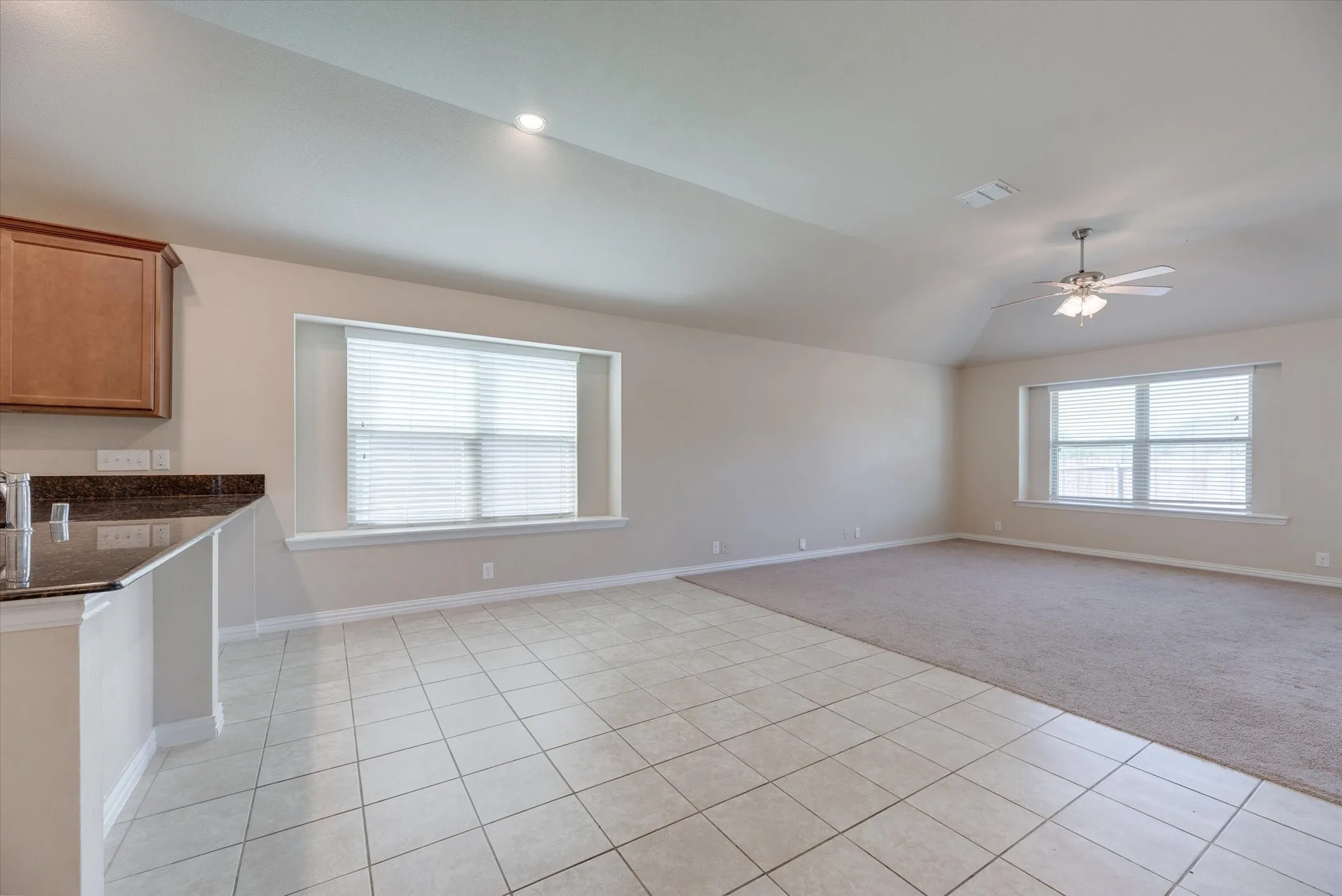 Single Family Residence For Rent in Tarrant County , 4829 Lemon Grove Drive, Fort Worth, Texas 76135, 4 Bedroom, 2 Bathroom, 2 Garage spaces, 1,968 Sqft, built in 2015, mls#21401368, Real Estate Agent in Fort Worth, Homes For Rent in Tarrant county, Homes For Rent in Fort Worth, Realtor in Fort Worth Texas, Real Estate Brokerage Independent Realty Texas, Luminita Cordes Realtor