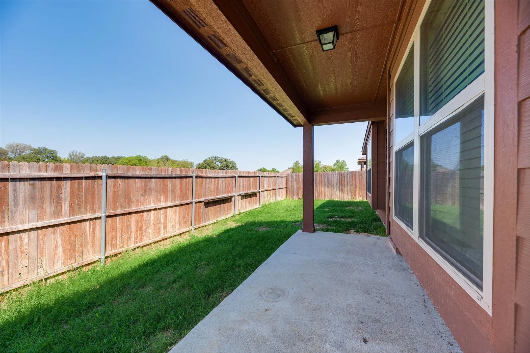 Single Family Residence For Rent in Tarrant County , 4829 Lemon Grove Drive, Fort Worth, Texas 76135, 4 Bedroom, 2 Bathroom, 2 Garage spaces, 1,968 Sqft, built in 2015, mls#21401368, Real Estate Agent in Fort Worth, Homes For Rent in Tarrant county, Homes For Rent in Fort Worth, Realtor in Fort Worth Texas, Real Estate Brokerage Independent Realty Texas, Luminita Cordes Realtor