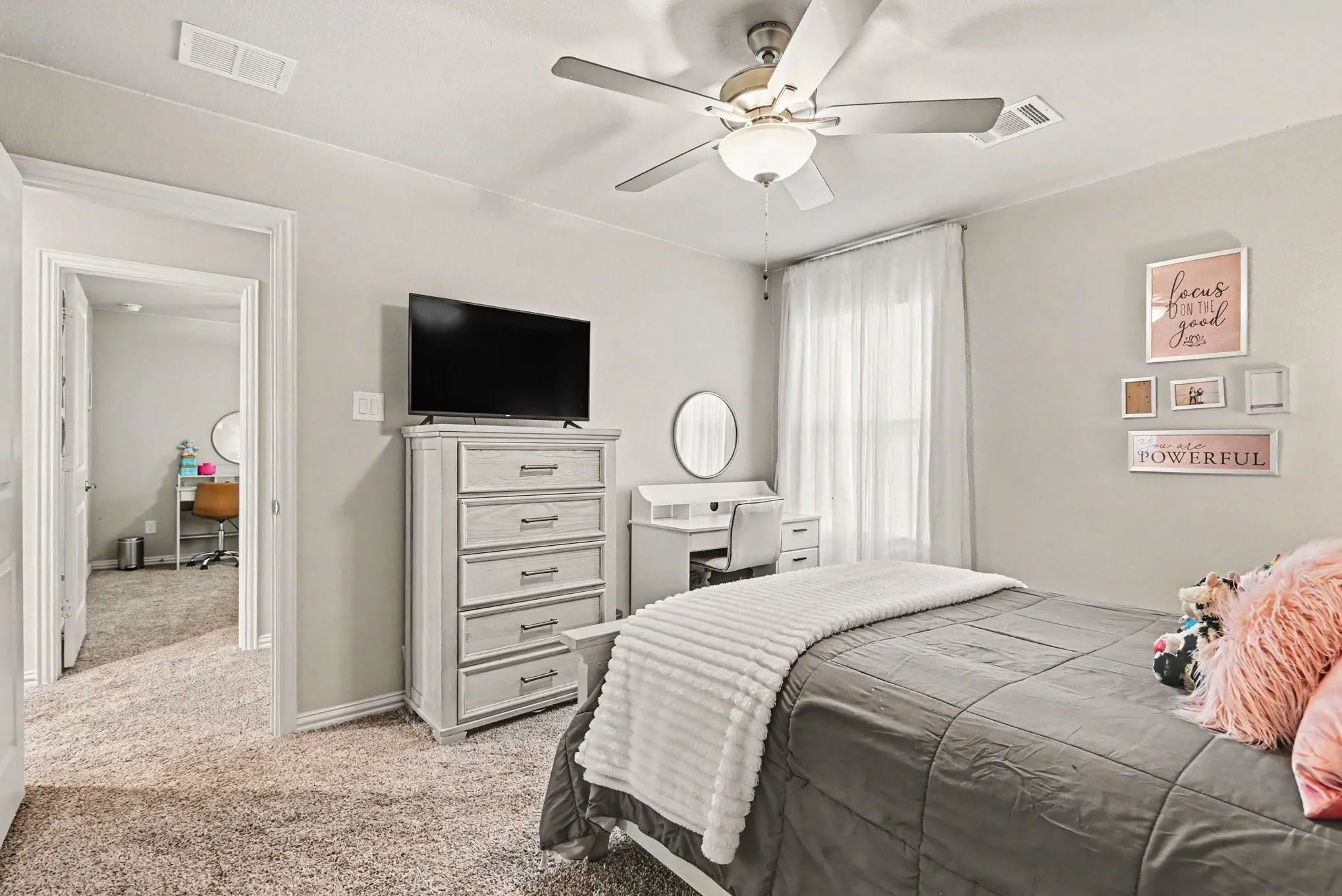 Single Family Residence For Rent in Tarrant County , 10616 Namito Street, Fort Worth, Texas 76179, 4 Bedroom, 4 Bathroom, 2 Garage spaces, 3,051 Sqft, built in 2023, mls#21401394, Real Estate Agent in Fort Worth, Homes For Rent in Tarrant county, Homes For Rent in Fort Worth, Realtor in Fort Worth Texas, Real Estate Brokerage Independent Realty Texas, Luminita Cordes Realtor