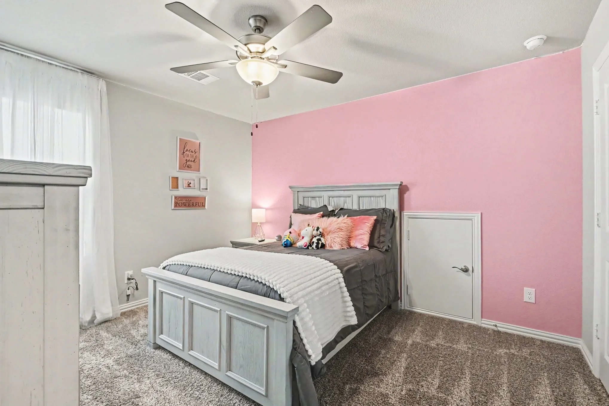 Single Family Residence For Rent in Tarrant County , 10616 Namito Street, Fort Worth, Texas 76179, 4 Bedroom, 4 Bathroom, 2 Garage spaces, 3,051 Sqft, built in 2023, mls#21401394, Real Estate Agent in Fort Worth, Homes For Rent in Tarrant county, Homes For Rent in Fort Worth, Realtor in Fort Worth Texas, Real Estate Brokerage Independent Realty Texas, Luminita Cordes Realtor