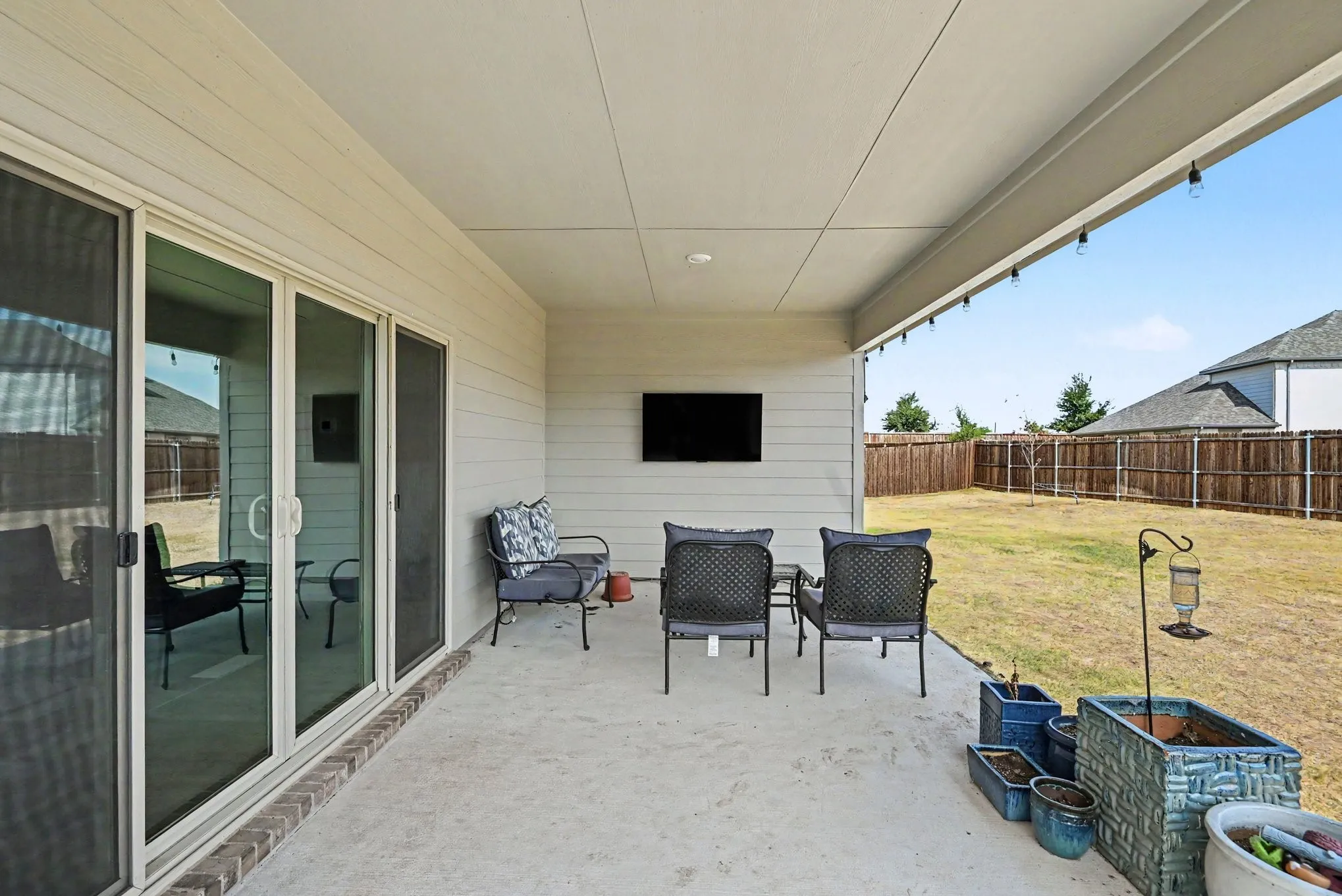 Single Family Residence For Rent in Tarrant County , 10616 Namito Street, Fort Worth, Texas 76179, 4 Bedroom, 4 Bathroom, 2 Garage spaces, 3,051 Sqft, built in 2023, mls#21401394, Real Estate Agent in Fort Worth, Homes For Rent in Tarrant county, Homes For Rent in Fort Worth, Realtor in Fort Worth Texas, Real Estate Brokerage Independent Realty Texas, Luminita Cordes Realtor