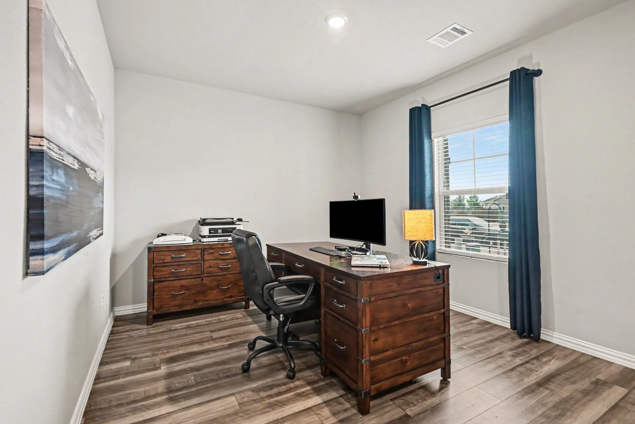 Single Family Residence For Rent in Tarrant County , 10616 Namito Street, Fort Worth, Texas 76179, 4 Bedroom, 4 Bathroom, 2 Garage spaces, 3,051 Sqft, built in 2023, mls#21401394, Real Estate Agent in Fort Worth, Homes For Rent in Tarrant county, Homes For Rent in Fort Worth, Realtor in Fort Worth Texas, Real Estate Brokerage Independent Realty Texas, Luminita Cordes Realtor