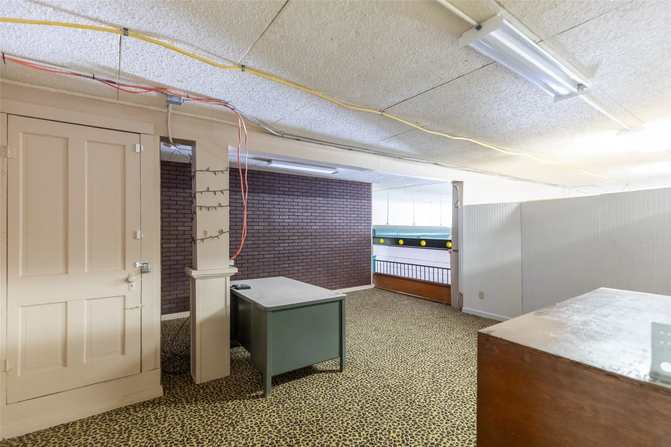 Mezzanine level