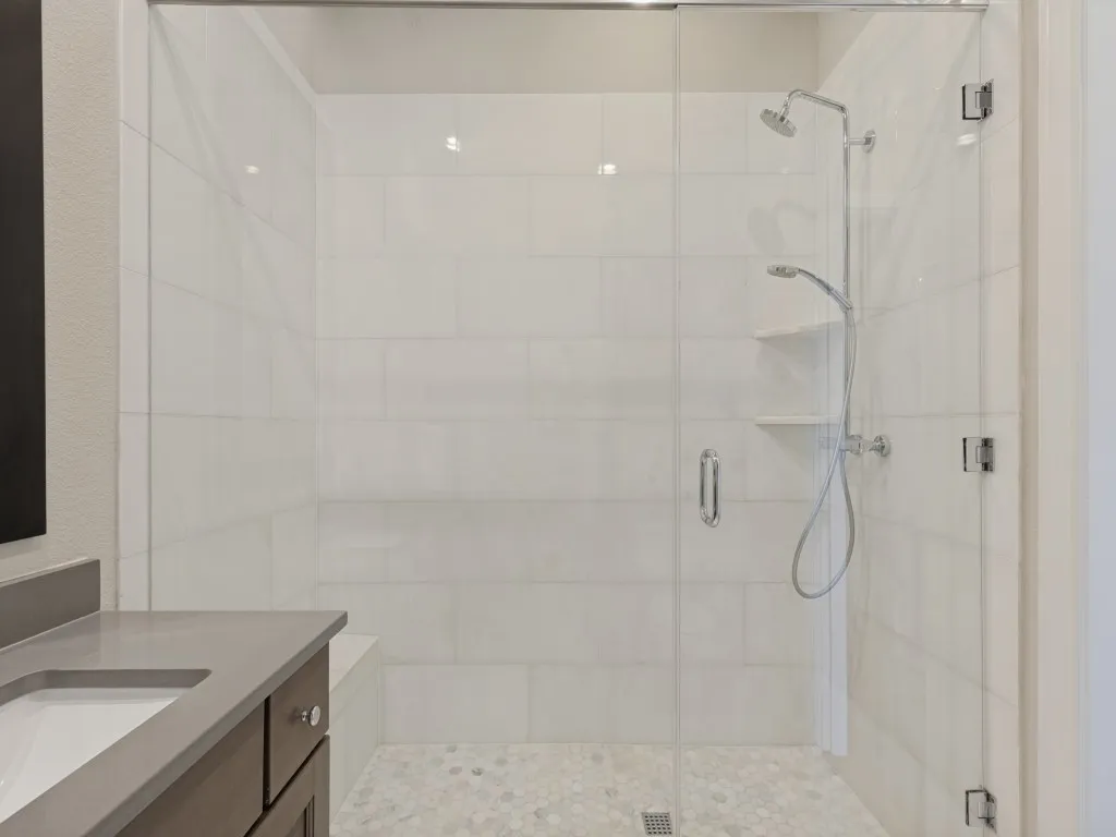 Townhouse For Sale in Dallas County , 4110 Runyon Road, Addison, Texas 75001, 2 Bedroom, 3 Bathroom, 2 Garage spaces, 1,382 Sqft, built in 2018, mls#21399219, Real Estate Agent in Addison, Homes For Sale in Dallas county, Homes For Sale in Addison, Realtor in Addison Texas, Real Estate Brokerage Independent Realty Texas, Luminita Cordes Realtor