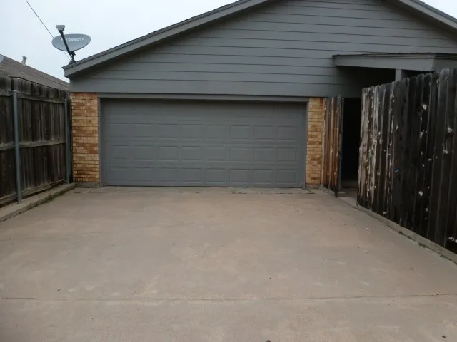 Single Family Residence For Rent in Taylor County , 3189 Chimney Circle, Abilene, Texas 79606, 2 Bedroom, 2 Bathroom, 2 Garage spaces, 1,474 Sqft, built in 1981, mls#21401404, Real Estate Agent in Abilene, Homes For Rent in Taylor county, Homes For Rent in Abilene, Realtor in Abilene Texas, Real Estate Brokerage Independent Realty Texas, Luminita Cordes Realtor