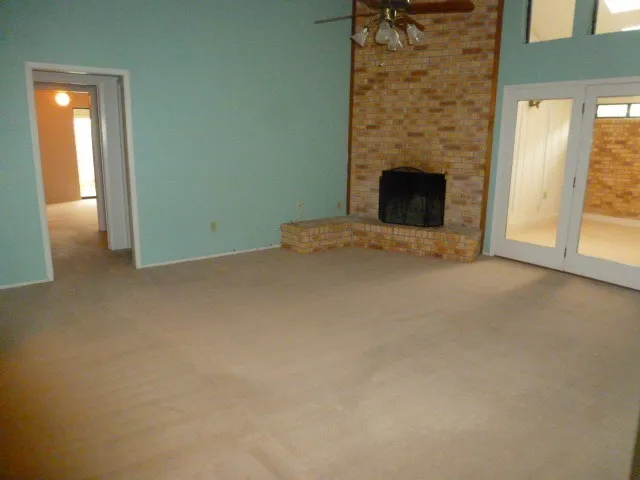 Single Family Residence For Rent in Taylor County , 3189 Chimney Circle, Abilene, Texas 79606, 2 Bedroom, 2 Bathroom, 2 Garage spaces, 1,474 Sqft, built in 1981, mls#21401404, Real Estate Agent in Abilene, Homes For Rent in Taylor county, Homes For Rent in Abilene, Realtor in Abilene Texas, Real Estate Brokerage Independent Realty Texas, Luminita Cordes Realtor