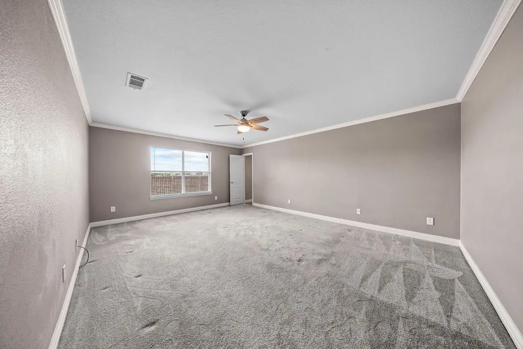 Single Family Residence For Sale in Ellis County , 115 Autumn Trail, Red Oak, Texas 75154, 4 Bedroom, 2 Bathroom, 2 Garage spaces, 2,134 Sqft, built in 2005, mls#21400163, Real Estate Agent in Red Oak, Homes For Sale in Ellis county, Homes For Sale in Red Oak, Realtor in Red Oak Texas, Real Estate Brokerage Independent Realty Texas, Luminita Cordes Realtor
