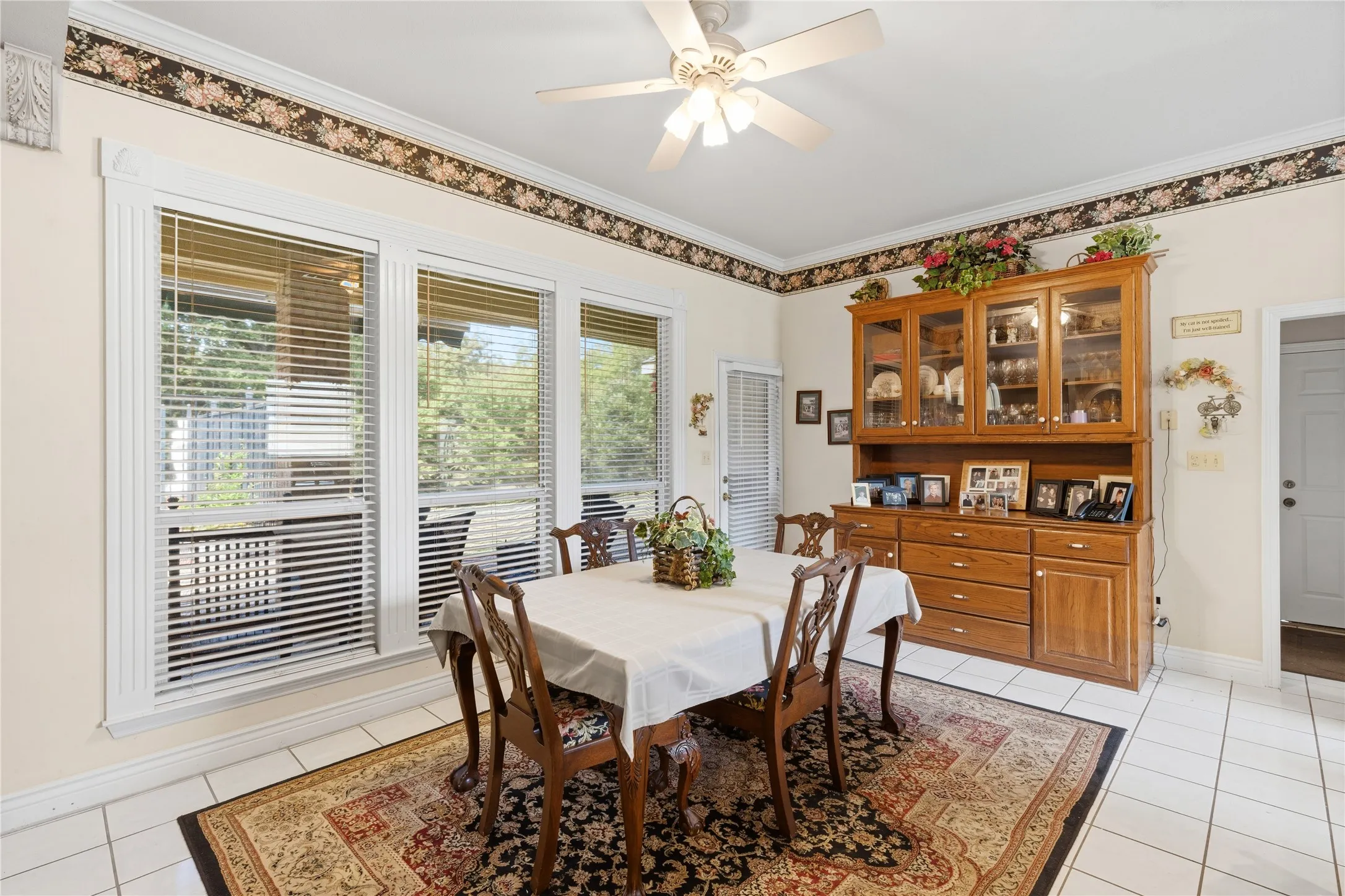 Single Family Residence For Sale in Collin County , 1315 Red Oak Circle, Farmersville, Texas 75442, 3 Bedroom, 3 Bathroom, 3 Garage spaces, 2,062 Sqft, built in 1993, mls#21398963, Real Estate Agent in Farmersville, Homes For Sale in Collin county, Homes For Sale in Farmersville, Realtor in Farmersville Texas, Real Estate Brokerage Independent Realty Texas, Luminita Cordes Realtor