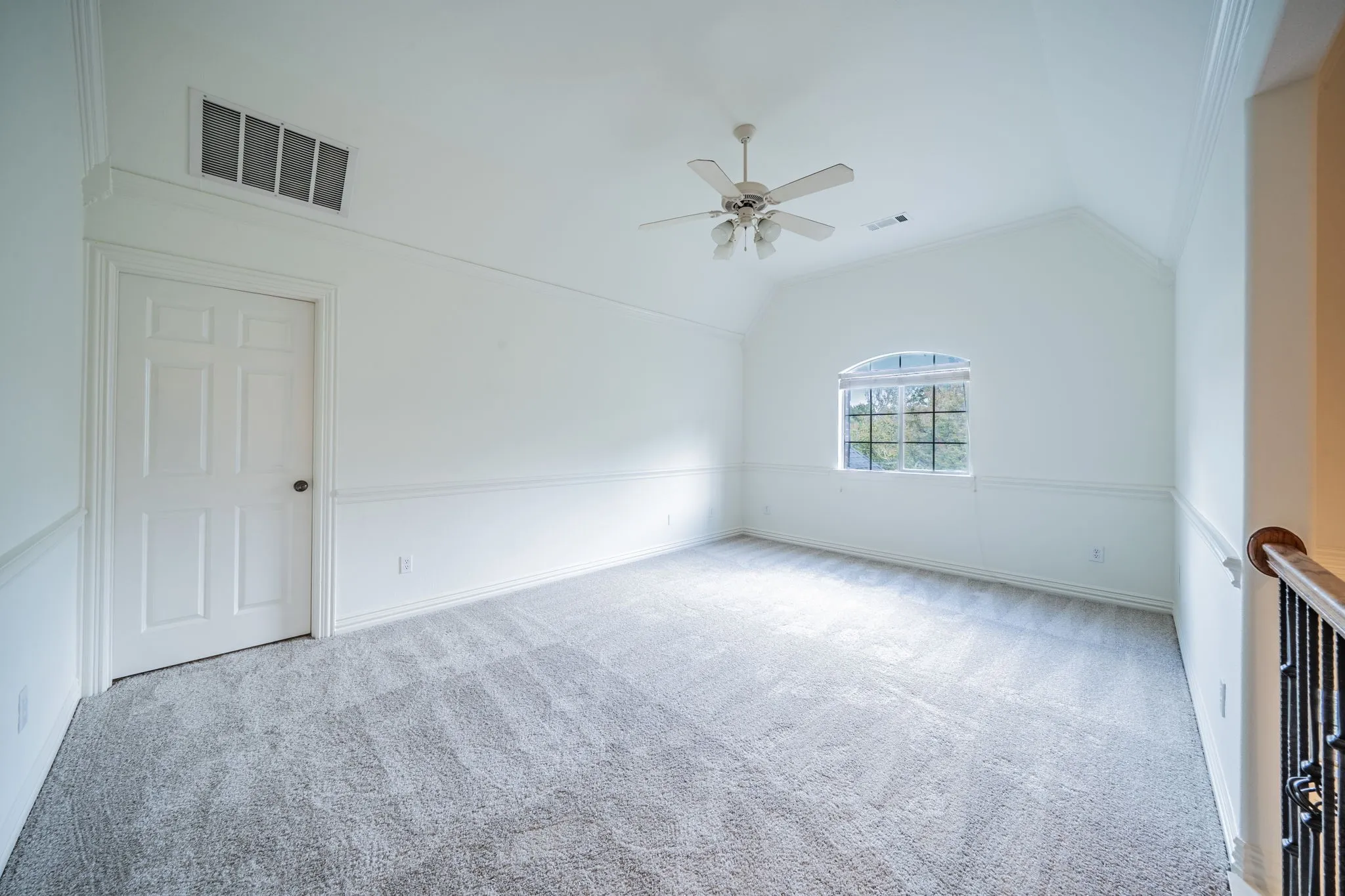 Single Family Residence For Rent in Denton County , 3201 Cedar Ridge Drive, Flower Mound, Texas 75022, 5 Bedroom, 5 Bathroom, 3 Garage spaces, 3,929 Sqft, built in 2001, mls#21401414, Real Estate Agent in Flower Mound, Homes For Rent in Denton county, Homes For Rent in Flower Mound, Realtor in Flower Mound Texas, Real Estate Brokerage Independent Realty Texas, Luminita Cordes Realtor