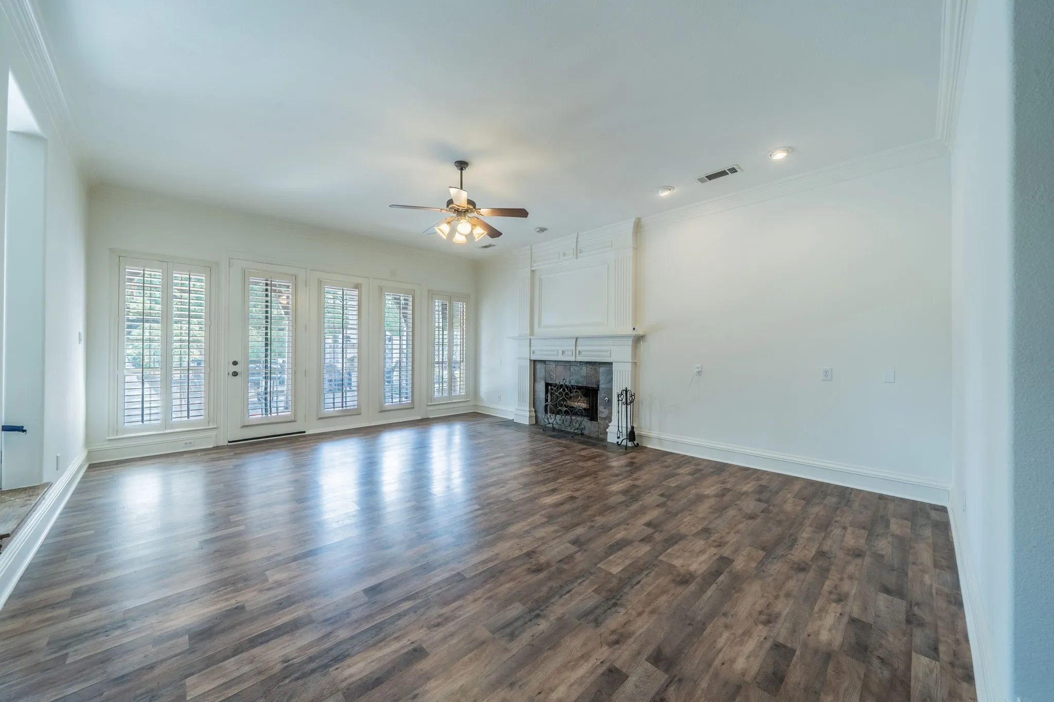 Single Family Residence For Rent in Denton County , 3201 Cedar Ridge Drive, Flower Mound, Texas 75022, 5 Bedroom, 5 Bathroom, 3 Garage spaces, 3,929 Sqft, built in 2001, mls#21401414, Real Estate Agent in Flower Mound, Homes For Rent in Denton county, Homes For Rent in Flower Mound, Realtor in Flower Mound Texas, Real Estate Brokerage Independent Realty Texas, Luminita Cordes Realtor