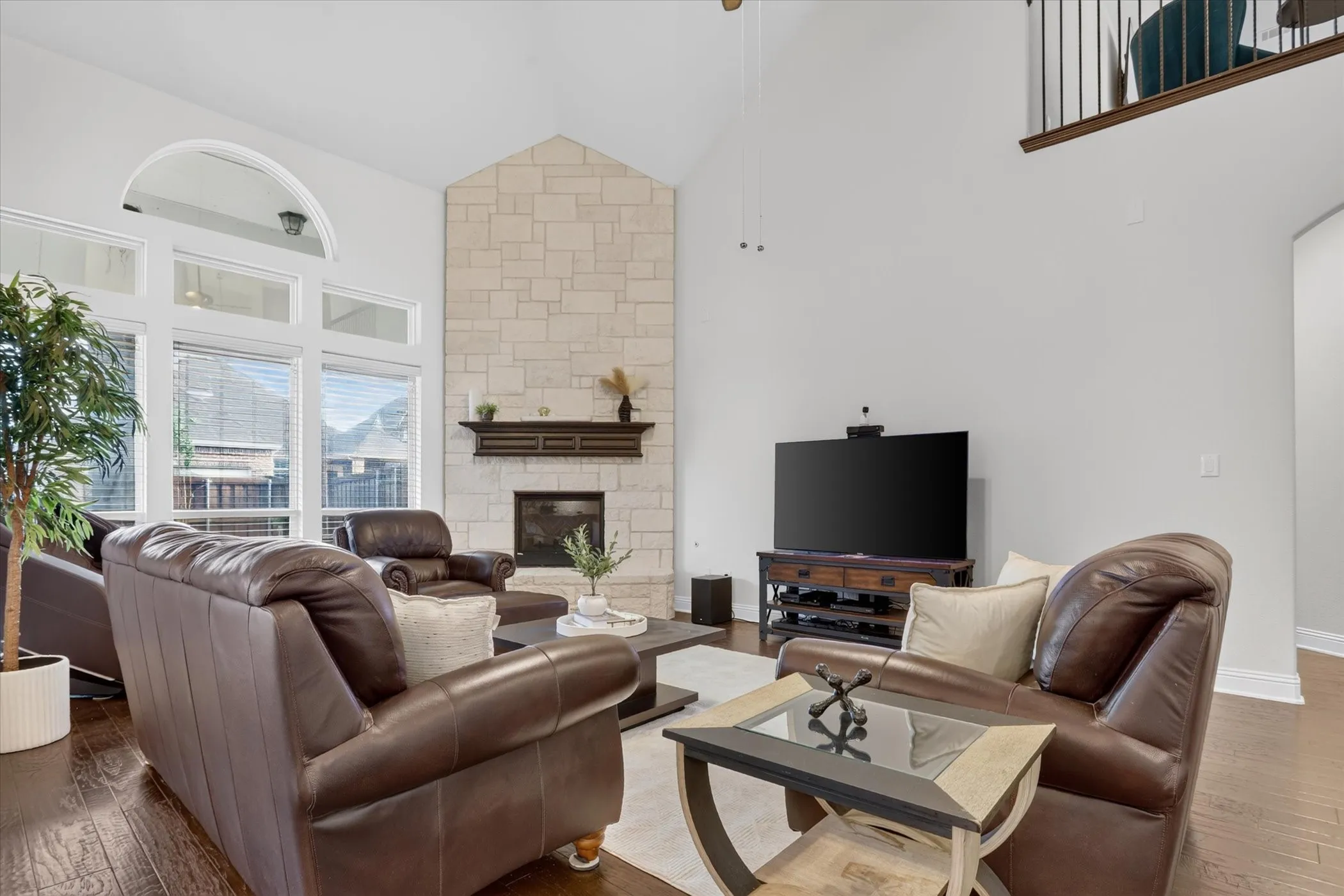 Single Family Residence For Sale in Dallas County , 1756 Prescott Place, Farmers Branch, Texas 75234, 6 Bedroom, 4 Bathroom, 2 Garage spaces, 4,314 Sqft, built in 2018, mls#21394838, Real Estate Agent in Farmers Branch, Homes For Sale in Dallas county, Homes For Sale in Farmers Branch, Realtor in Farmers Branch Texas, Real Estate Brokerage Independent Realty Texas, Luminita Cordes Realtor