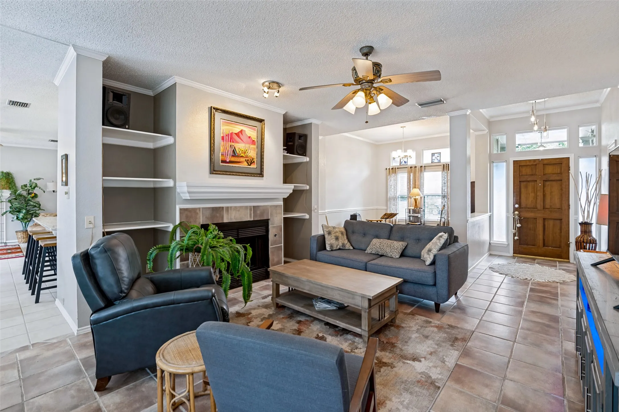 Single Family Residence For Sale in Denton County , 5201 Alexander Drive, Flower Mound, Texas 75028, 3 Bedroom, 2 Bathroom, 3 Garage spaces, 2,056 Sqft, built in 1988, mls#21398307, Real Estate Agent in Flower Mound, Homes For Sale in Denton county, Homes For Sale in Flower Mound, Realtor in Flower Mound Texas, Real Estate Brokerage Independent Realty Texas, Luminita Cordes Realtor
