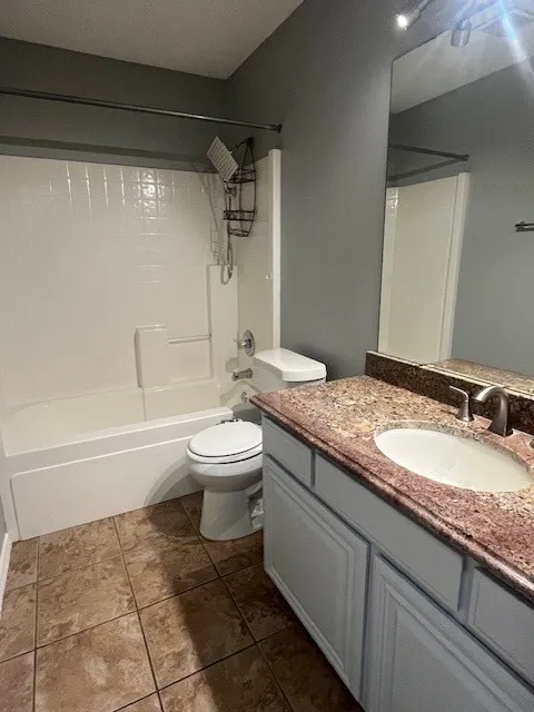 Single Family Residence For Rent in Tarrant County , 814 Elbe Drive, Arlington, Texas 76001, 4 Bedroom, 2 Bathroom, 2 Garage spaces, 1,985 Sqft, built in 2000, mls#21401287, Real Estate Agent in Arlington, Homes For Rent in Tarrant county, Homes For Rent in Arlington, Realtor in Arlington Texas, Real Estate Brokerage Independent Realty Texas, Luminita Cordes Realtor