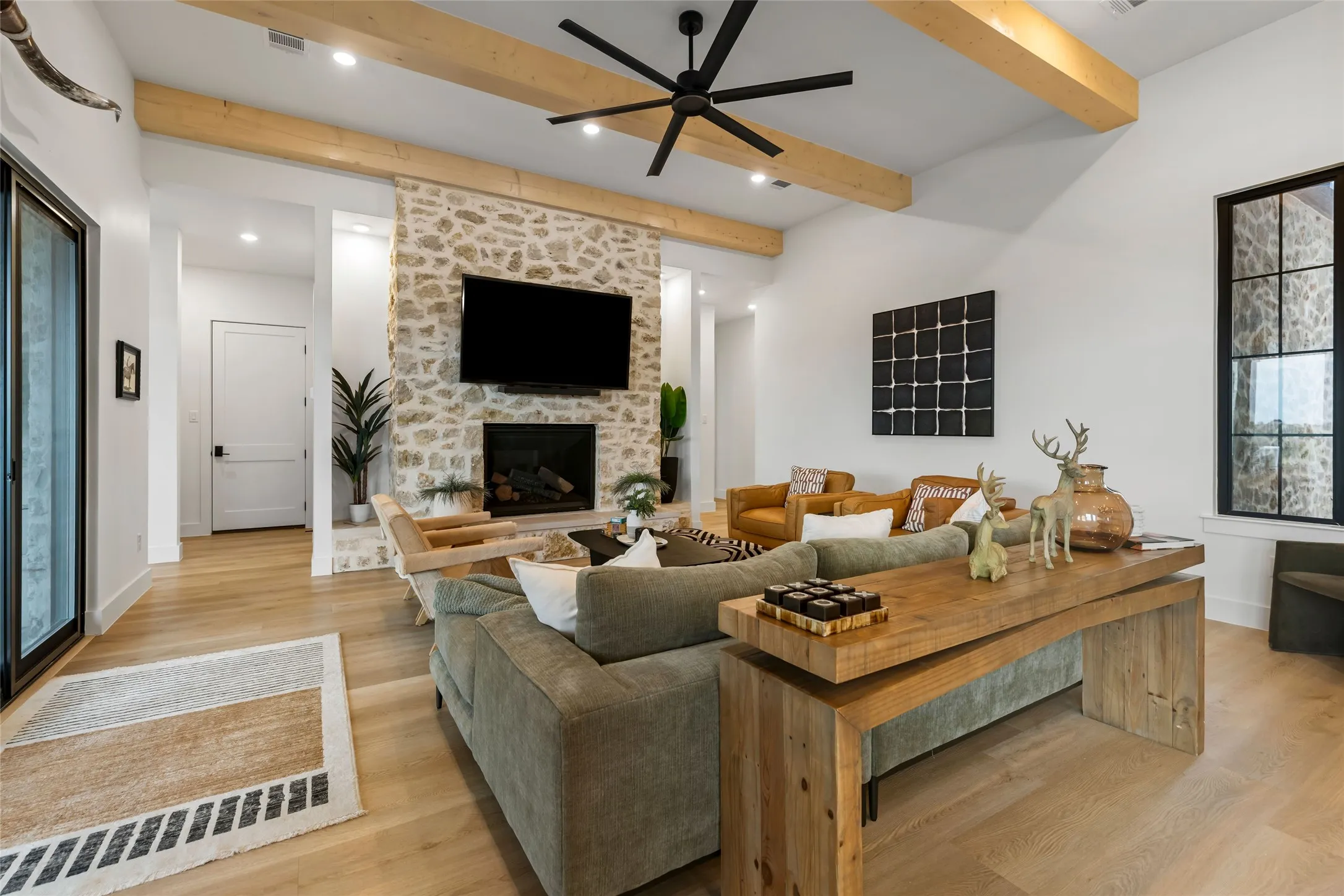 Single Family Residence For Sale in Somervell County , 1631 Pr 23, Glen Rose, Texas 76690, 4 Bedroom, 4 Bathroom, 2 Garage spaces, 3,240 Sqft, built in 2025, mls#21398860, Real Estate Agent in Glen Rose, Homes For Sale in Somervell county, Homes For Sale in Glen Rose, Realtor in Glen Rose Texas, Real Estate Brokerage Independent Realty Texas, Luminita Cordes Realtor