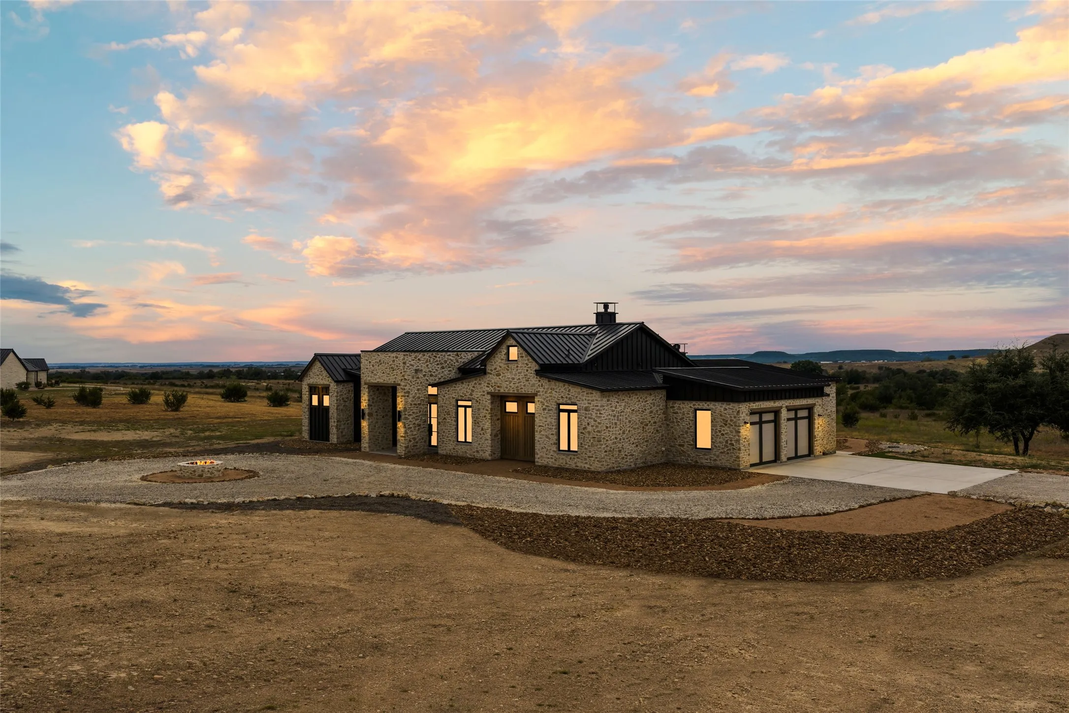 Single Family Residence For Sale in Somervell County , 1631 Pr 23, Glen Rose, Texas 76690, 4 Bedroom, 4 Bathroom, 2 Garage spaces, 3,240 Sqft, built in 2025, mls#21398860, Real Estate Agent in Glen Rose, Homes For Sale in Somervell county, Homes For Sale in Glen Rose, Realtor in Glen Rose Texas, Real Estate Brokerage Independent Realty Texas, Luminita Cordes Realtor