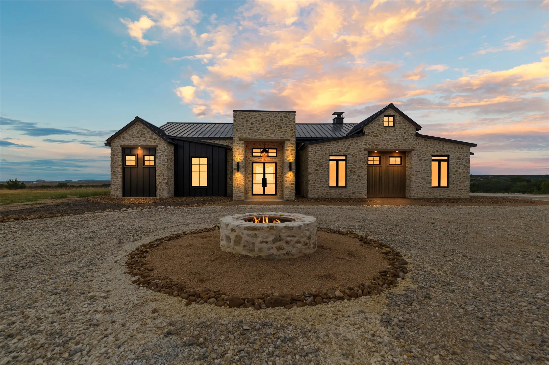 Single Family Residence For Sale in Somervell County , 1631 Pr 23, Glen Rose, Texas 76690, 4 Bedroom, 4 Bathroom, 2 Garage spaces, 3,240 Sqft, built in 2025, mls#21398860, Real Estate Agent in Glen Rose, Homes For Sale in Somervell county, Homes For Sale in Glen Rose, Realtor in Glen Rose Texas, Real Estate Brokerage Independent Realty Texas, Luminita Cordes Realtor