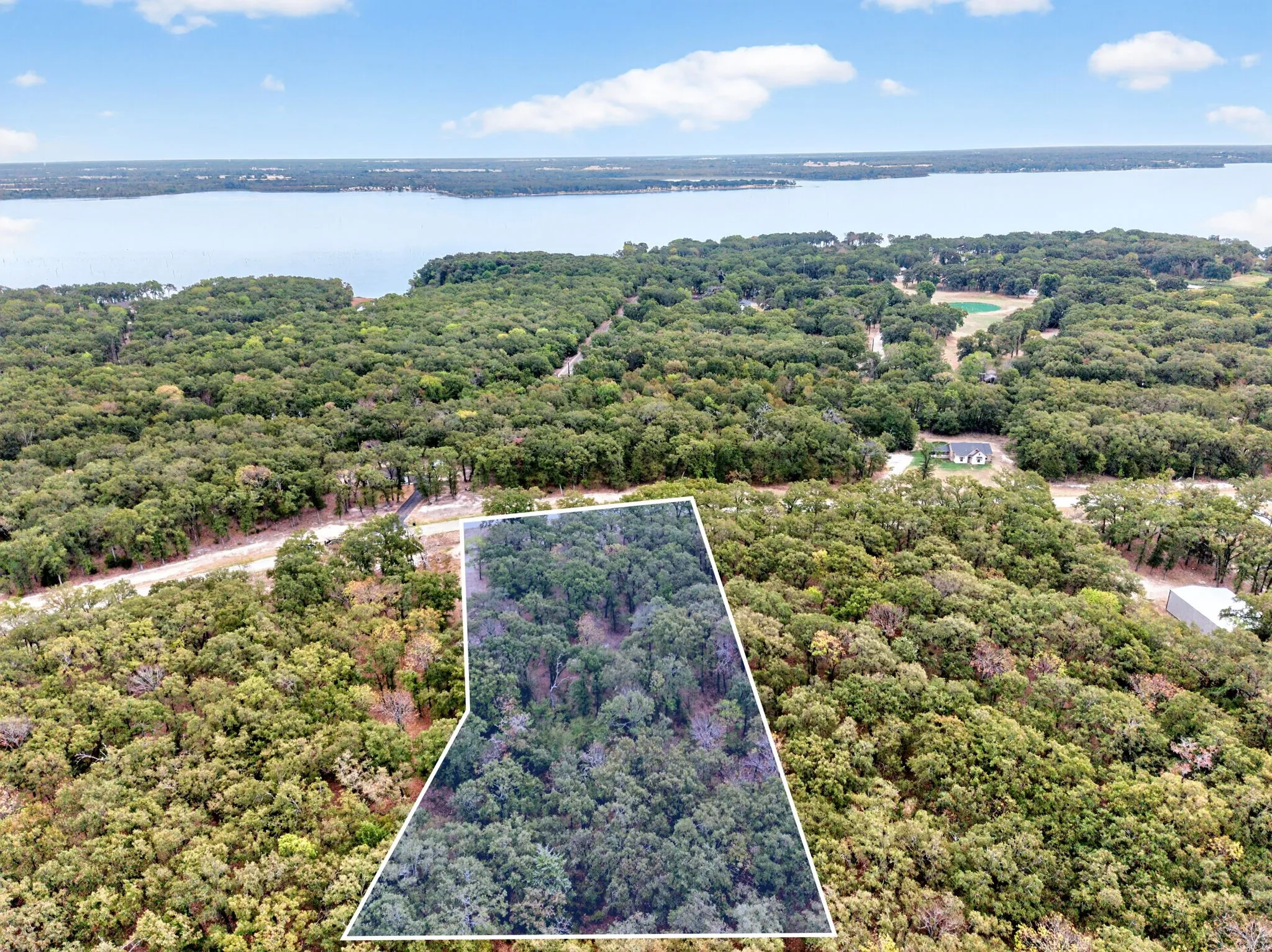 Unimproved Land For Sale in Hunt County , Lot 38 Vintage Shore Drive, Quinlan, Texas 75474, 0, 0, Garage spaces, 0 Sqft, built in 0, mls#21399007, Real Estate Agent in Quinlan, Homes For Sale in Hunt county, Homes For Sale in Quinlan, Realtor in Quinlan Texas, Real Estate Brokerage Independent Realty Texas, Luminita Cordes Realtor