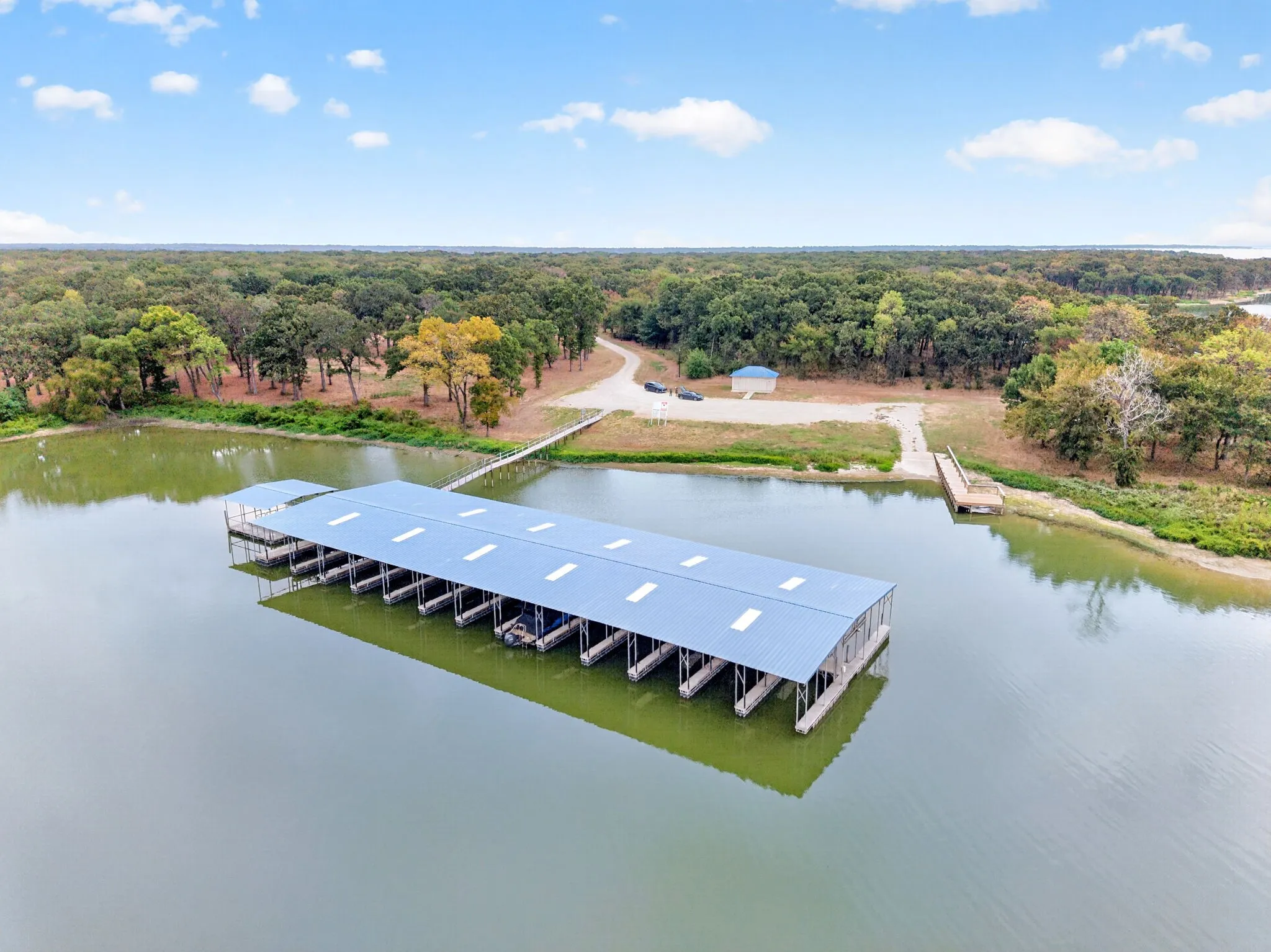 Unimproved Land For Sale in Hunt County , Lot 38 Vintage Shore Drive, Quinlan, Texas 75474, 0, 0, Garage spaces, 0 Sqft, built in 0, mls#21399007, Real Estate Agent in Quinlan, Homes For Sale in Hunt county, Homes For Sale in Quinlan, Realtor in Quinlan Texas, Real Estate Brokerage Independent Realty Texas, Luminita Cordes Realtor