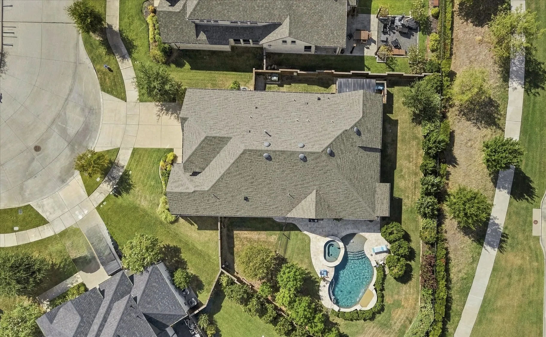 Single Family Residence For Sale in Denton County , 3900 Sweet Clover Drive, Prosper, Texas 75078, 4 Bedroom, 3 Bathroom, 2 Garage spaces, 2,619 Sqft, built in 2018, mls#21399945, Real Estate Agent in Prosper, Homes For Sale in Denton county, Homes For Sale in Prosper, Realtor in Prosper Texas, Real Estate Brokerage Independent Realty Texas, Luminita Cordes Realtor