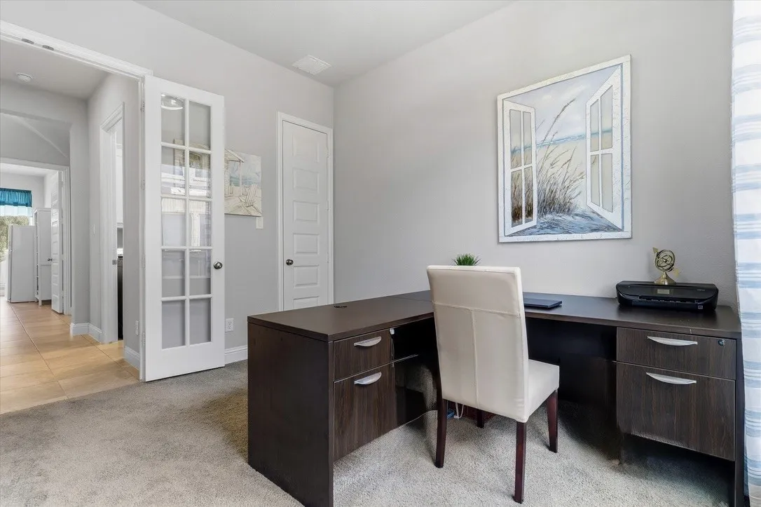 The 4th bedroom can be used as an office