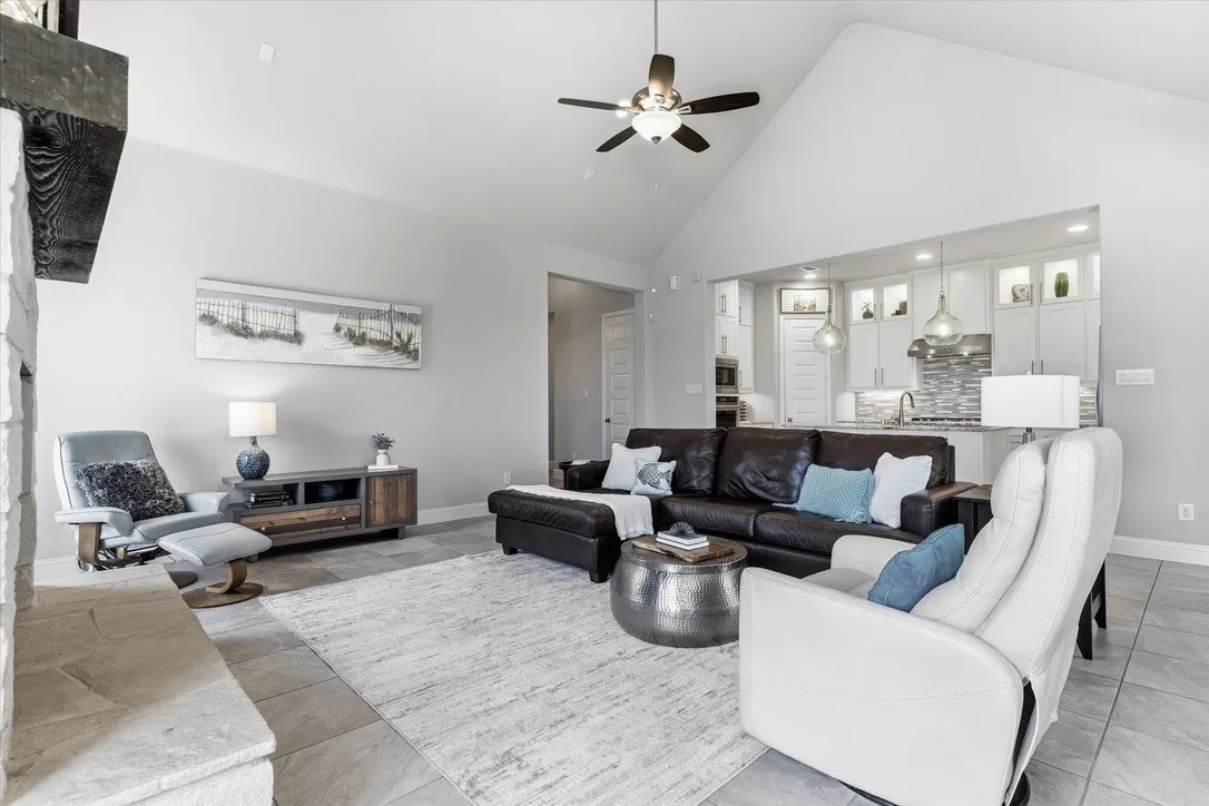Single Family Residence For Sale in Denton County , 3900 Sweet Clover Drive, Prosper, Texas 75078, 4 Bedroom, 3 Bathroom, 2 Garage spaces, 2,619 Sqft, built in 2018, mls#21399945, Real Estate Agent in Prosper, Homes For Sale in Denton county, Homes For Sale in Prosper, Realtor in Prosper Texas, Real Estate Brokerage Independent Realty Texas, Luminita Cordes Realtor