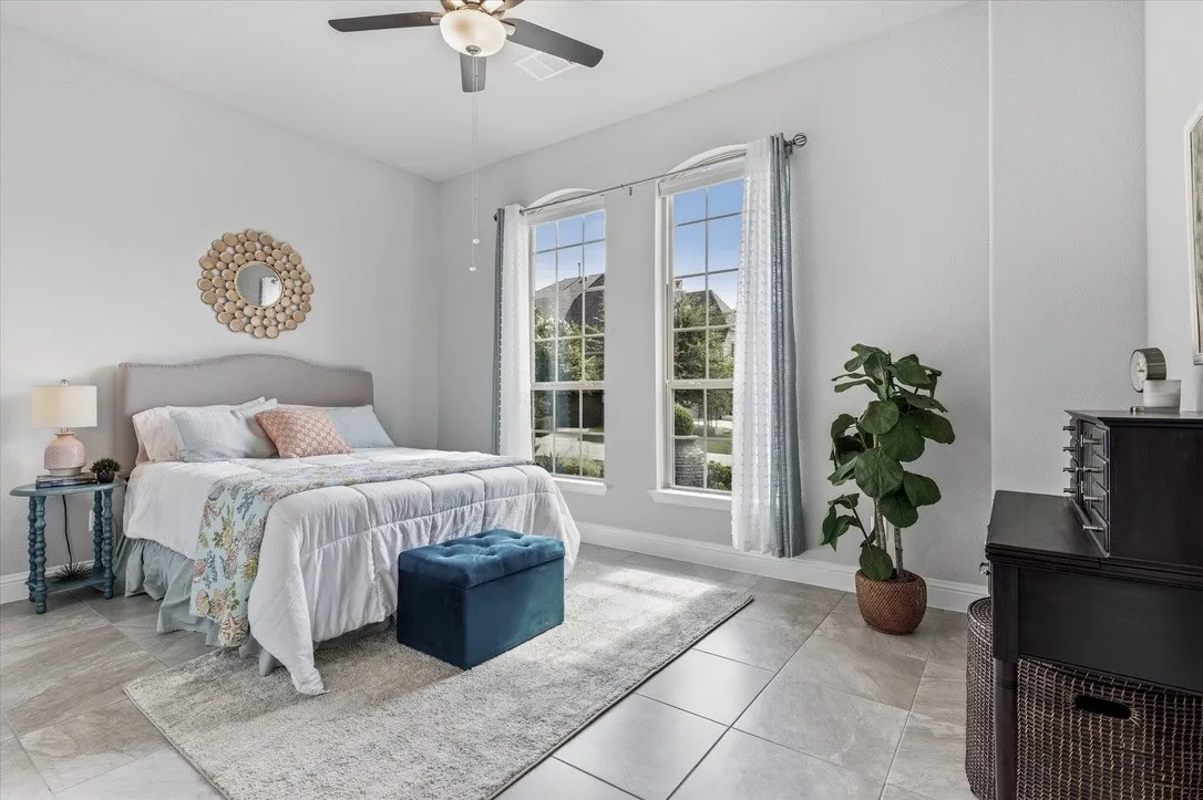 Single Family Residence For Sale in Denton County , 3900 Sweet Clover Drive, Prosper, Texas 75078, 4 Bedroom, 3 Bathroom, 2 Garage spaces, 2,619 Sqft, built in 2018, mls#21399945, Real Estate Agent in Prosper, Homes For Sale in Denton county, Homes For Sale in Prosper, Realtor in Prosper Texas, Real Estate Brokerage Independent Realty Texas, Luminita Cordes Realtor