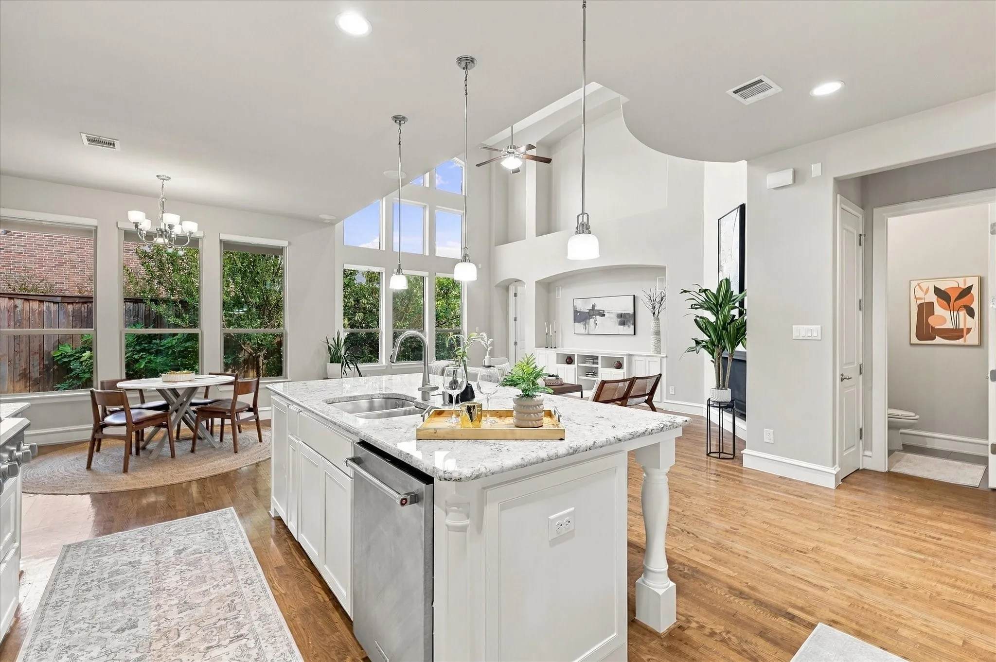 Large island with upgraded granite