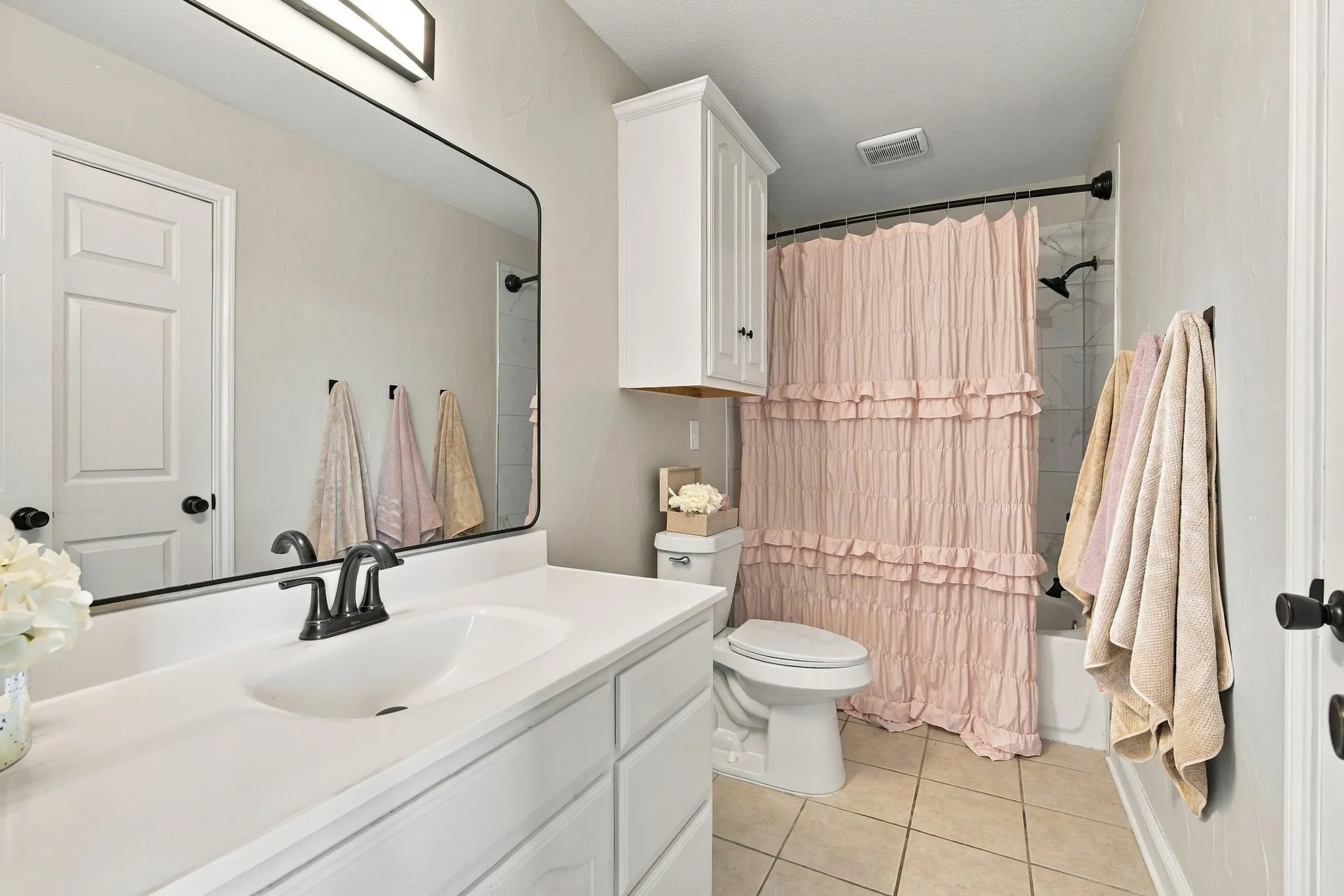 Upstaris Bathroom