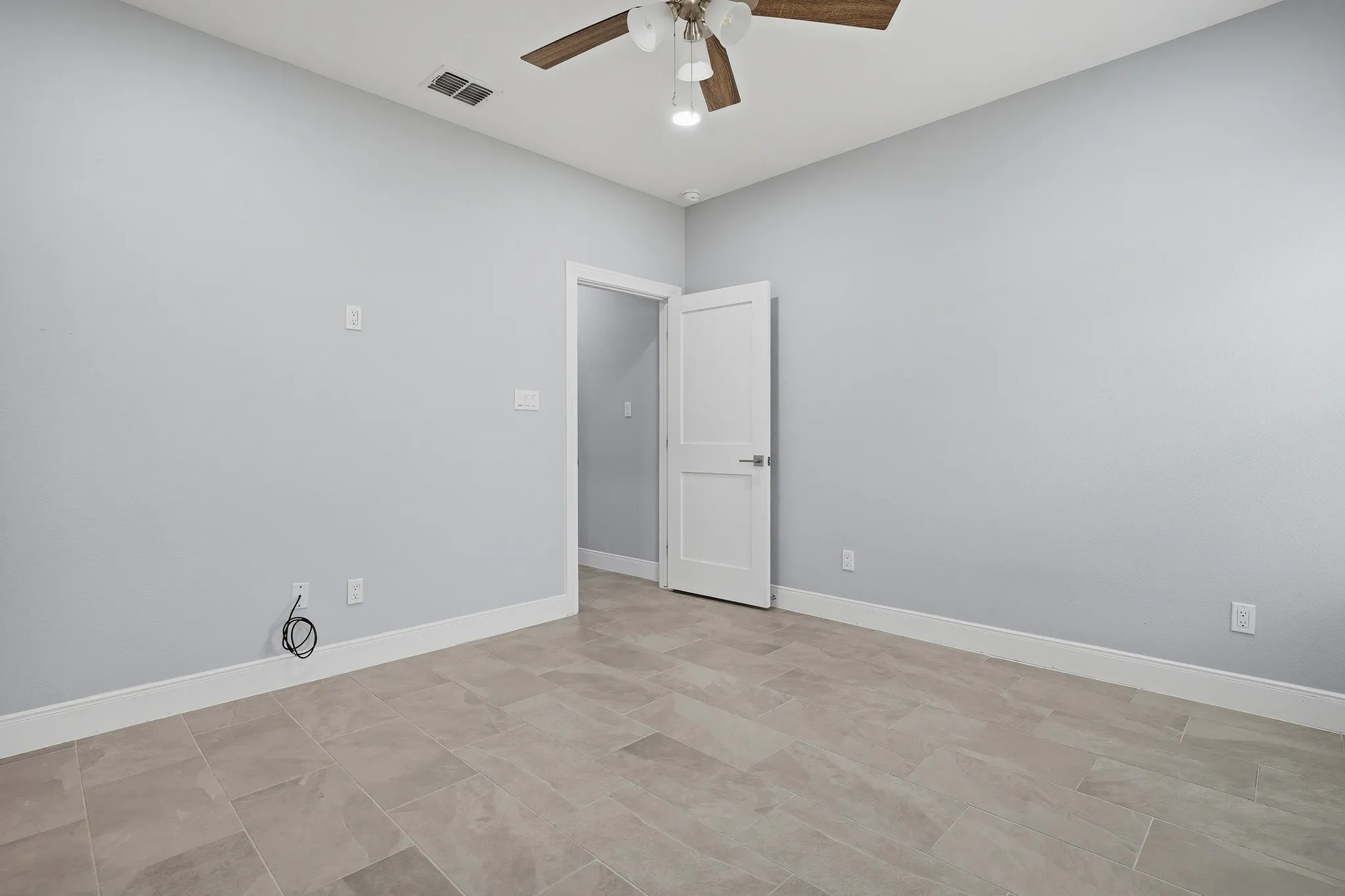 Single Family Residence For Rent in Aransas County , 136 Breezeway Drive, Rockport, Texas 78382, 3 Bedroom, 2 Bathroom, 2 Garage spaces, 1,330 Sqft, built in 2023, mls#21399873, Real Estate Agent in Rockport, Homes For Rent in Aransas county, Homes For Rent in Rockport, Realtor in Rockport Texas, Real Estate Brokerage Independent Realty Texas, Luminita Cordes Realtor