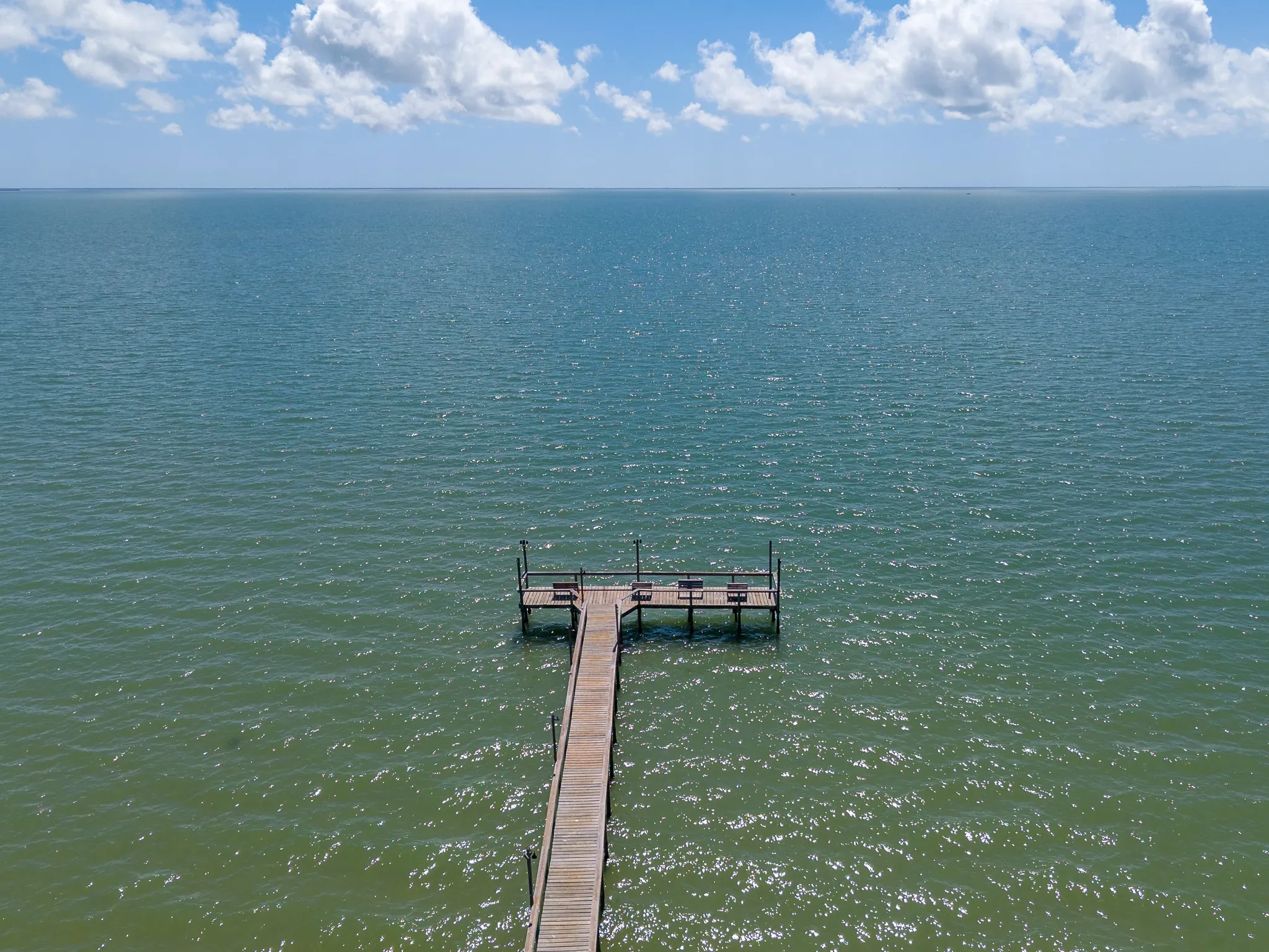 Single Family Residence For Rent in Aransas County , 136 Breezeway Drive, Rockport, Texas 78382, 3 Bedroom, 2 Bathroom, 2 Garage spaces, 1,330 Sqft, built in 2023, mls#21399873, Real Estate Agent in Rockport, Homes For Rent in Aransas county, Homes For Rent in Rockport, Realtor in Rockport Texas, Real Estate Brokerage Independent Realty Texas, Luminita Cordes Realtor
