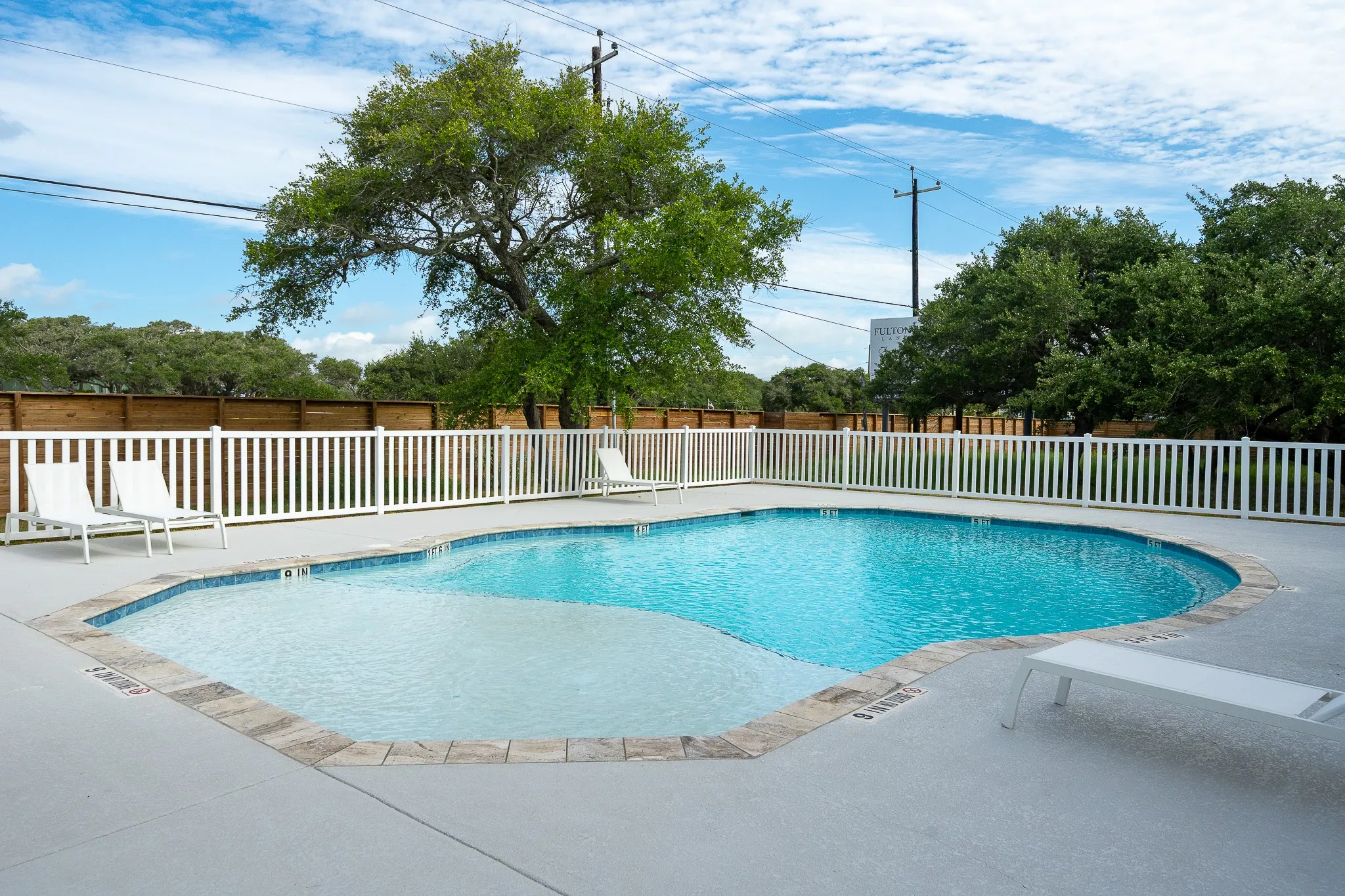 Single Family Residence For Rent in Aransas County , 136 Breezeway Drive, Rockport, Texas 78382, 3 Bedroom, 2 Bathroom, 2 Garage spaces, 1,330 Sqft, built in 2023, mls#21399873, Real Estate Agent in Rockport, Homes For Rent in Aransas county, Homes For Rent in Rockport, Realtor in Rockport Texas, Real Estate Brokerage Independent Realty Texas, Luminita Cordes Realtor
