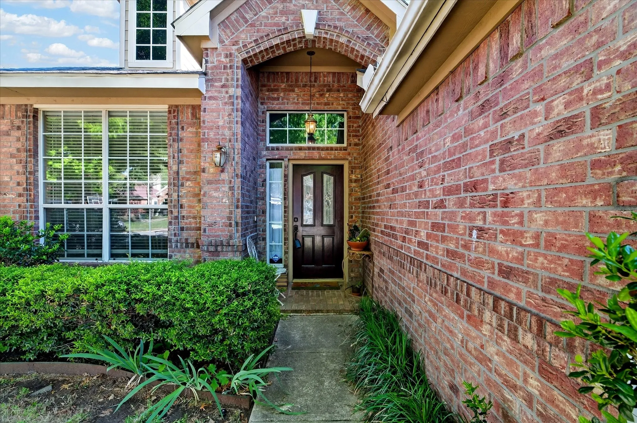 Single Family Residence For Sale in Collin County , 3329 Woodglen Drive, Mc Kinney, Texas 75071, 4 Bedroom, 2 Bathroom, 2 Garage spaces, 2,343 Sqft, built in 1998, mls#21401454, Real Estate Agent in Mc Kinney, Homes For Sale in Collin county, Homes For Sale in Mc Kinney, Realtor in Mc Kinney Texas, Real Estate Brokerage Independent Realty Texas, Luminita Cordes Realtor