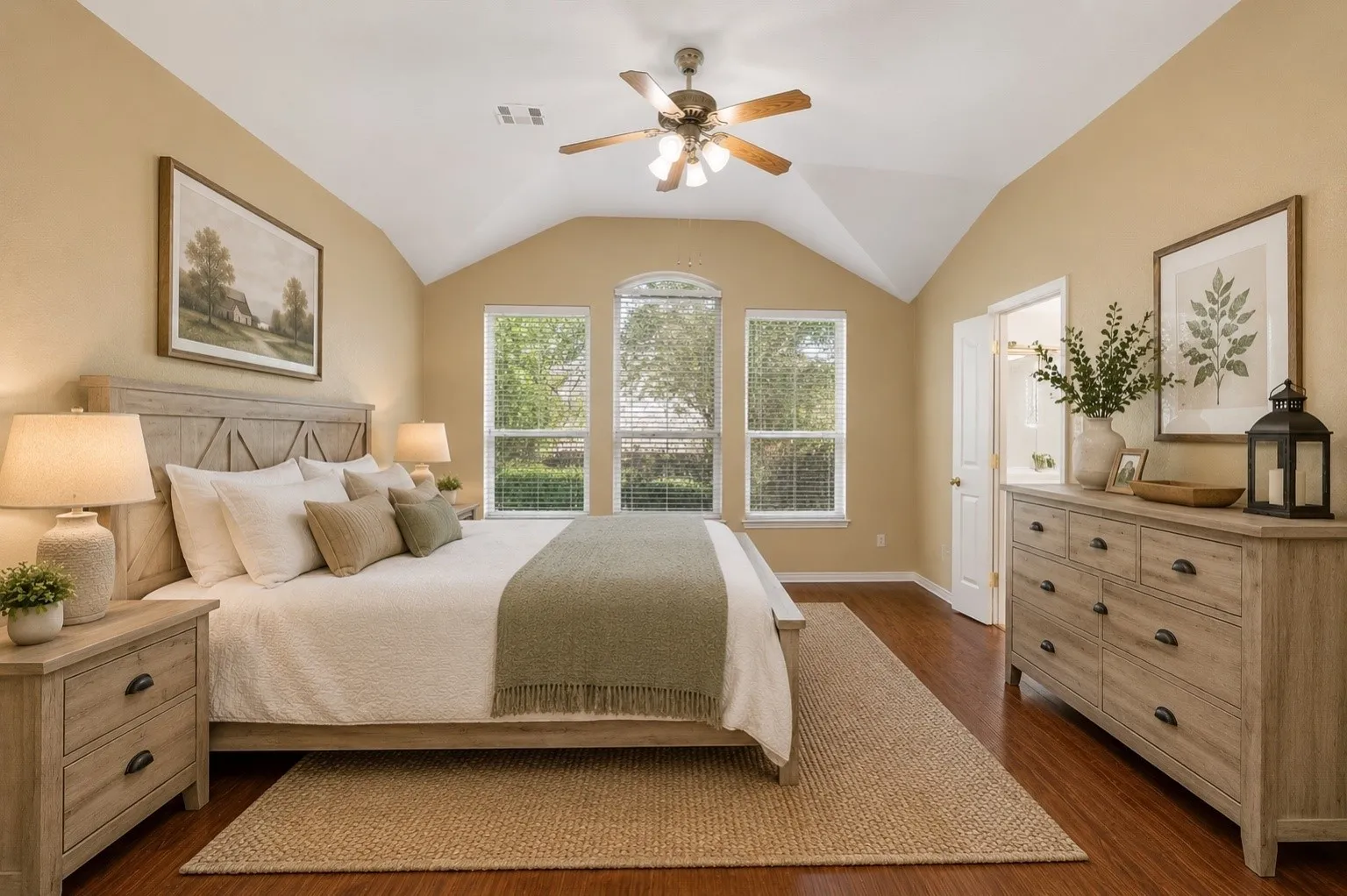 Single Family Residence For Sale in Collin County , 3329 Woodglen Drive, Mc Kinney, Texas 75071, 4 Bedroom, 2 Bathroom, 2 Garage spaces, 2,343 Sqft, built in 1998, mls#21401454, Real Estate Agent in Mc Kinney, Homes For Sale in Collin county, Homes For Sale in Mc Kinney, Realtor in Mc Kinney Texas, Real Estate Brokerage Independent Realty Texas, Luminita Cordes Realtor