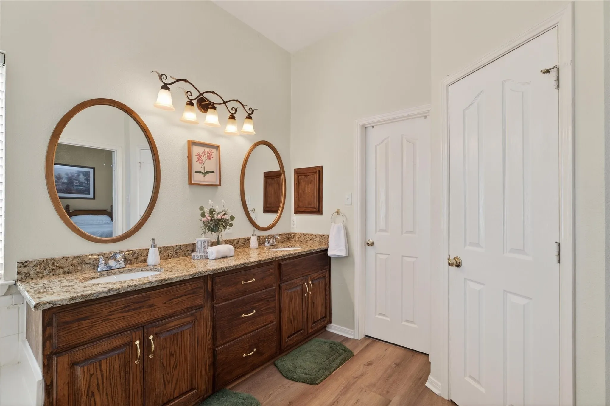 Single Family Residence For Sale in Collin County , 3329 Woodglen Drive, Mc Kinney, Texas 75071, 4 Bedroom, 2 Bathroom, 2 Garage spaces, 2,343 Sqft, built in 1998, mls#21401454, Real Estate Agent in Mc Kinney, Homes For Sale in Collin county, Homes For Sale in Mc Kinney, Realtor in Mc Kinney Texas, Real Estate Brokerage Independent Realty Texas, Luminita Cordes Realtor