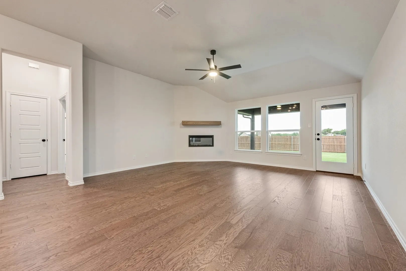 Concept 1849 - Family Room
