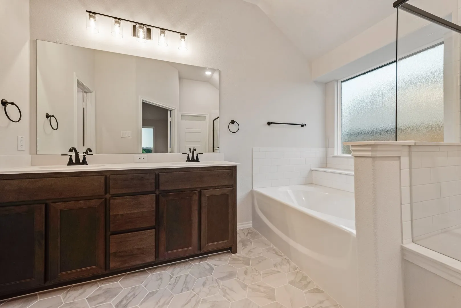 Concept 1849 - Primary Bathroom