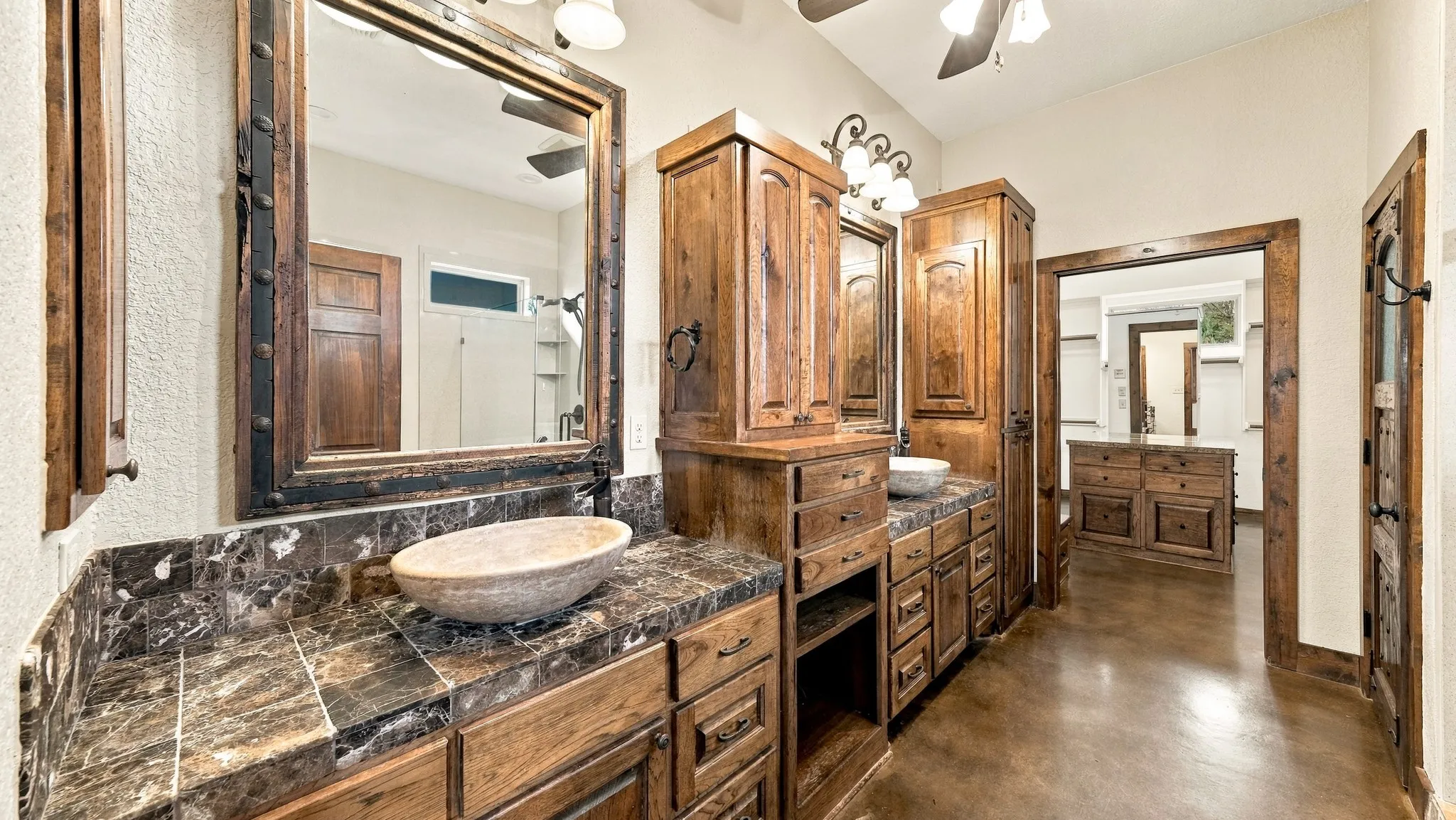 Single Family Residence For Sale in Palo Pinto County , 550 Post Oak Road, Gordon, Texas 76453, 3 Bedroom, 3 Bathroom, 2 Garage spaces, 3,236 Sqft, built in 2009, mls#21394990, Real Estate Agent in Gordon, Homes For Sale in Palo Pinto county, Homes For Sale in Gordon, Realtor in Gordon Texas, Real Estate Brokerage Independent Realty Texas, Luminita Cordes Realtor
