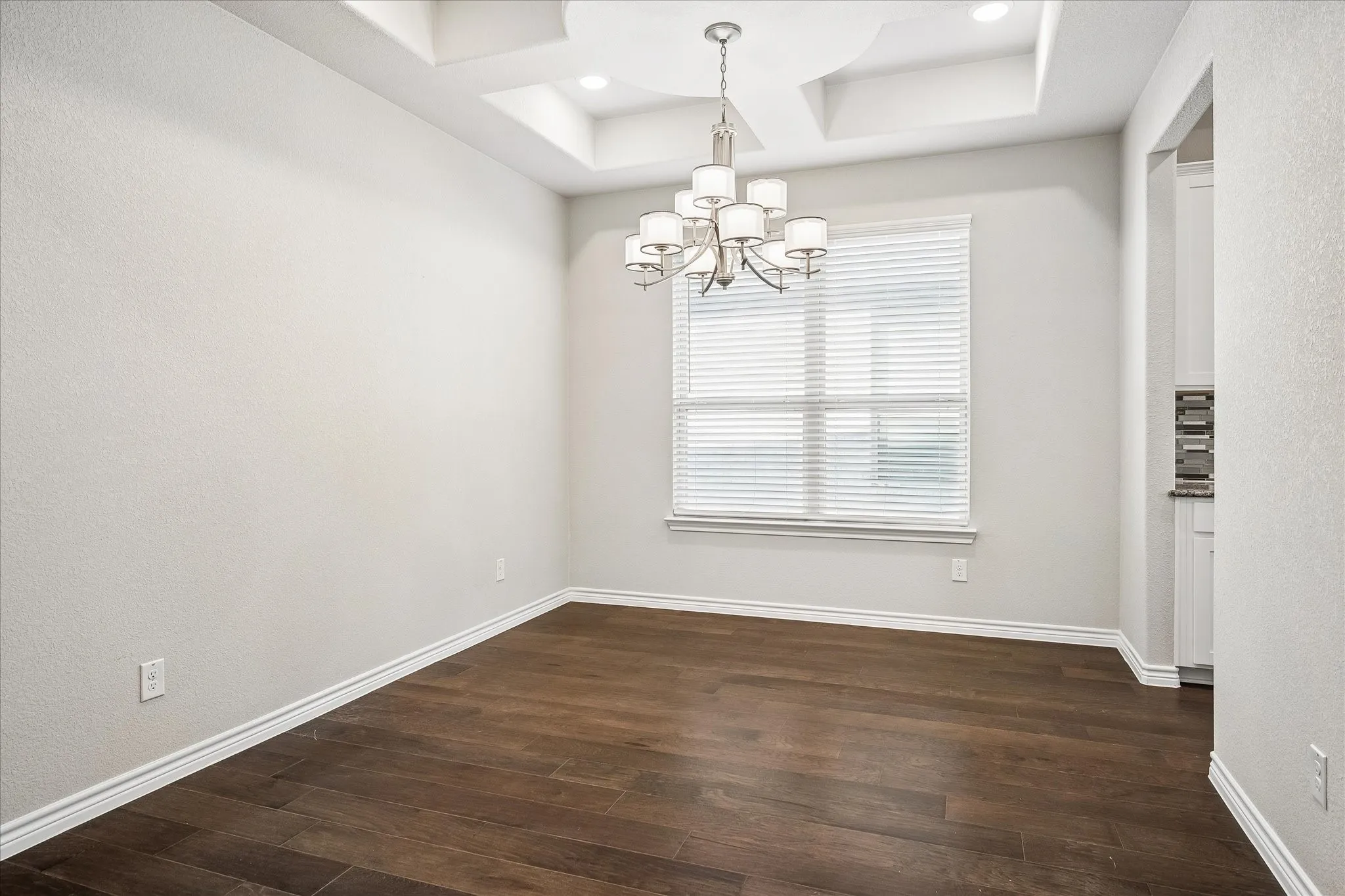 Single Family Residence For Sale in Tarrant County , 5120 Cantle Court, Fort Worth, Texas 76036, 3 Bedroom, 2 Bathroom, 2 Garage spaces, 2,126 Sqft, built in 2020, mls#21401467, Real Estate Agent in Fort Worth, Homes For Sale in Tarrant county, Homes For Sale in Fort Worth, Realtor in Fort Worth Texas, Real Estate Brokerage Independent Realty Texas, Luminita Cordes Realtor