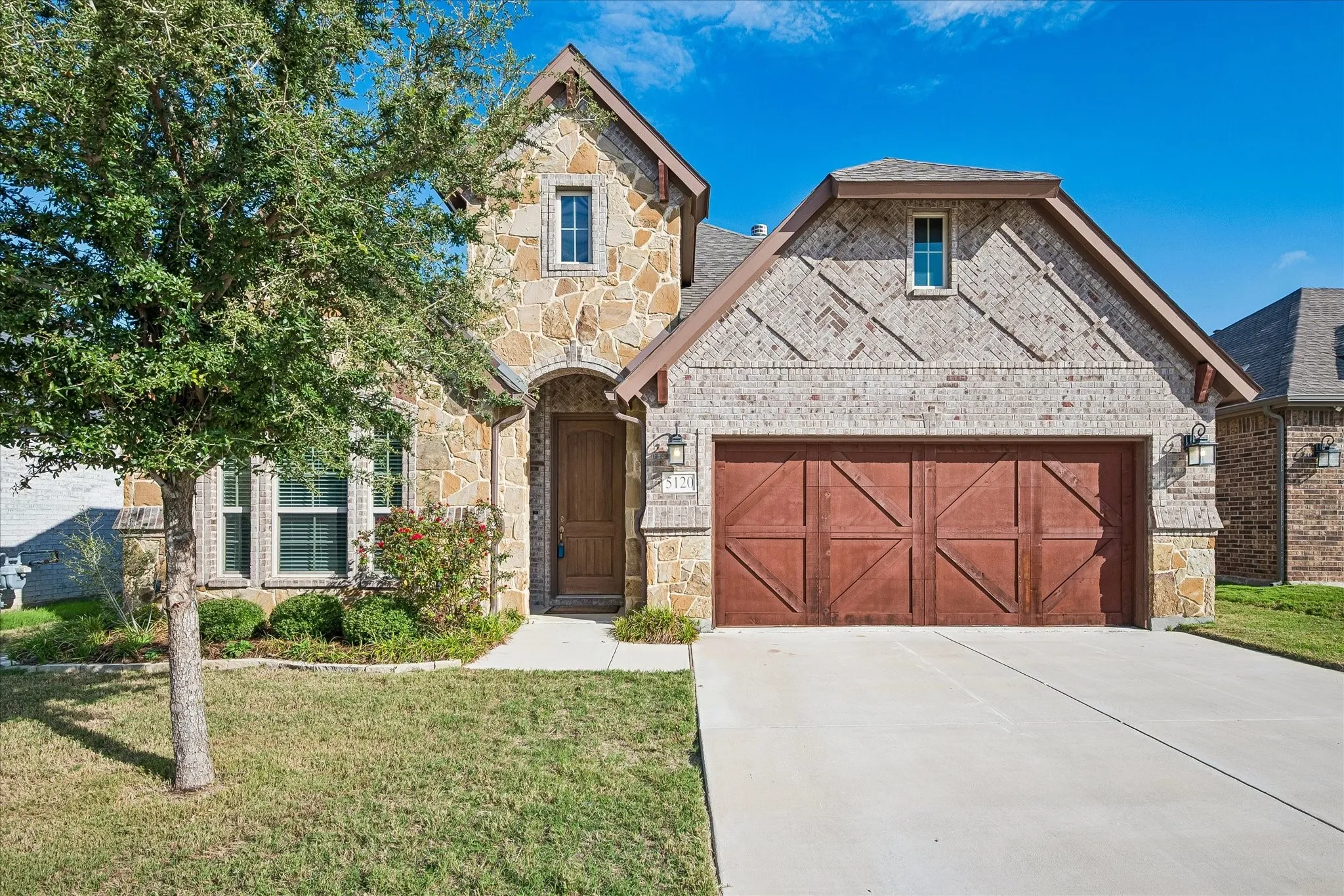 Single Family Residence For Sale