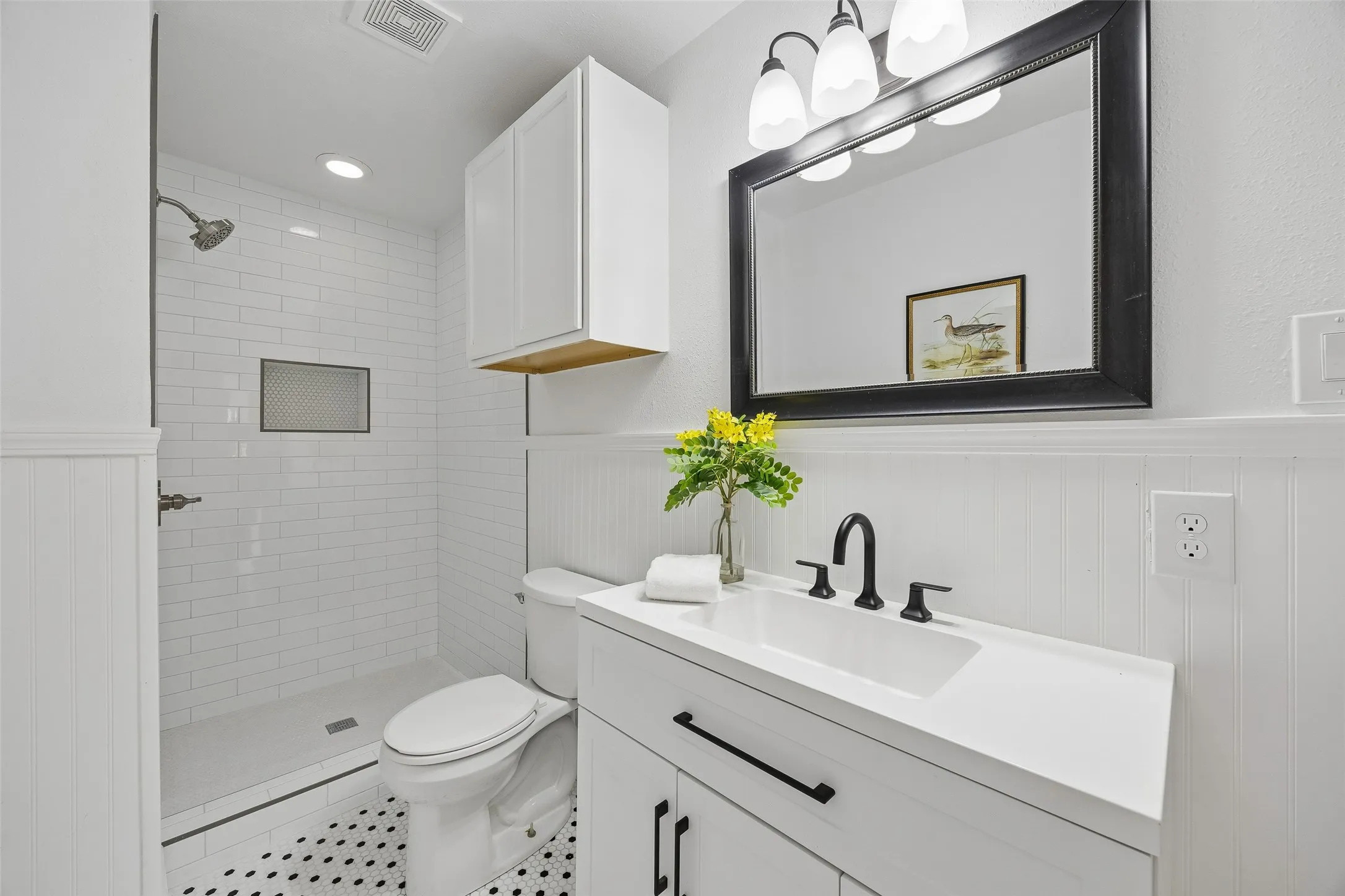 Single Family Residence For Sale in Dallas County , 3335 Burlingdell Avenue, Dallas, Texas 75211, 4 Bedroom, 2 Bathroom, 1 Garage spaces, 1,988 Sqft, built in 1950, mls#21401448, Real Estate Agent in Dallas, Homes For Sale in Dallas county, Homes For Sale in Dallas, Realtor in Dallas Texas, Real Estate Brokerage Independent Realty Texas, Luminita Cordes Realtor