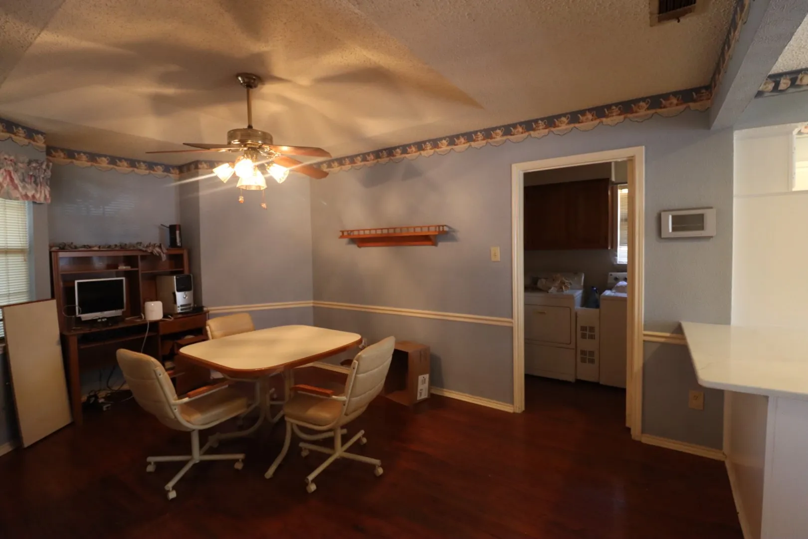 Single Family Residence For Sale in Collin County , 3709 Racquet Court, Plano, Texas 75023, 3 Bedroom, 2 Bathroom, 2 Garage spaces, 1,893 Sqft, built in 1984, mls#21401378, Real Estate Agent in Plano, Homes For Sale in Collin county, Homes For Sale in Plano, Realtor in Plano Texas, Real Estate Brokerage Independent Realty Texas, Luminita Cordes Realtor