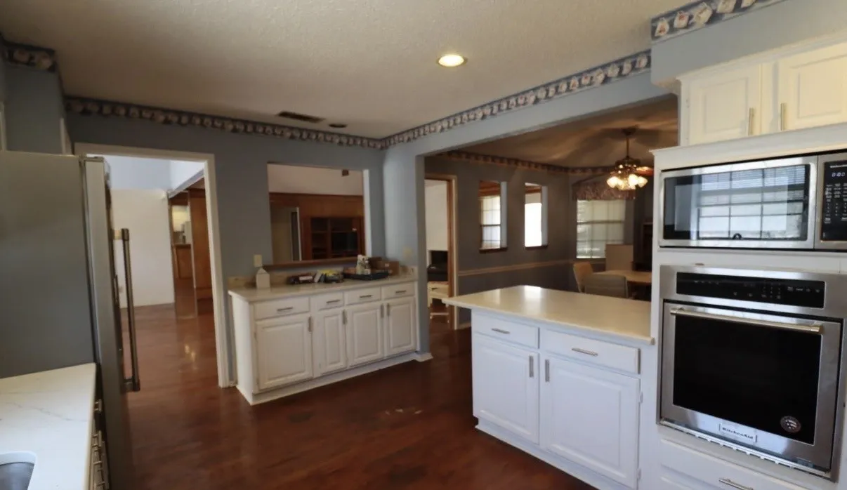 Single Family Residence For Sale in Collin County , 3709 Racquet Court, Plano, Texas 75023, 3 Bedroom, 2 Bathroom, 2 Garage spaces, 1,893 Sqft, built in 1984, mls#21401378, Real Estate Agent in Plano, Homes For Sale in Collin county, Homes For Sale in Plano, Realtor in Plano Texas, Real Estate Brokerage Independent Realty Texas, Luminita Cordes Realtor