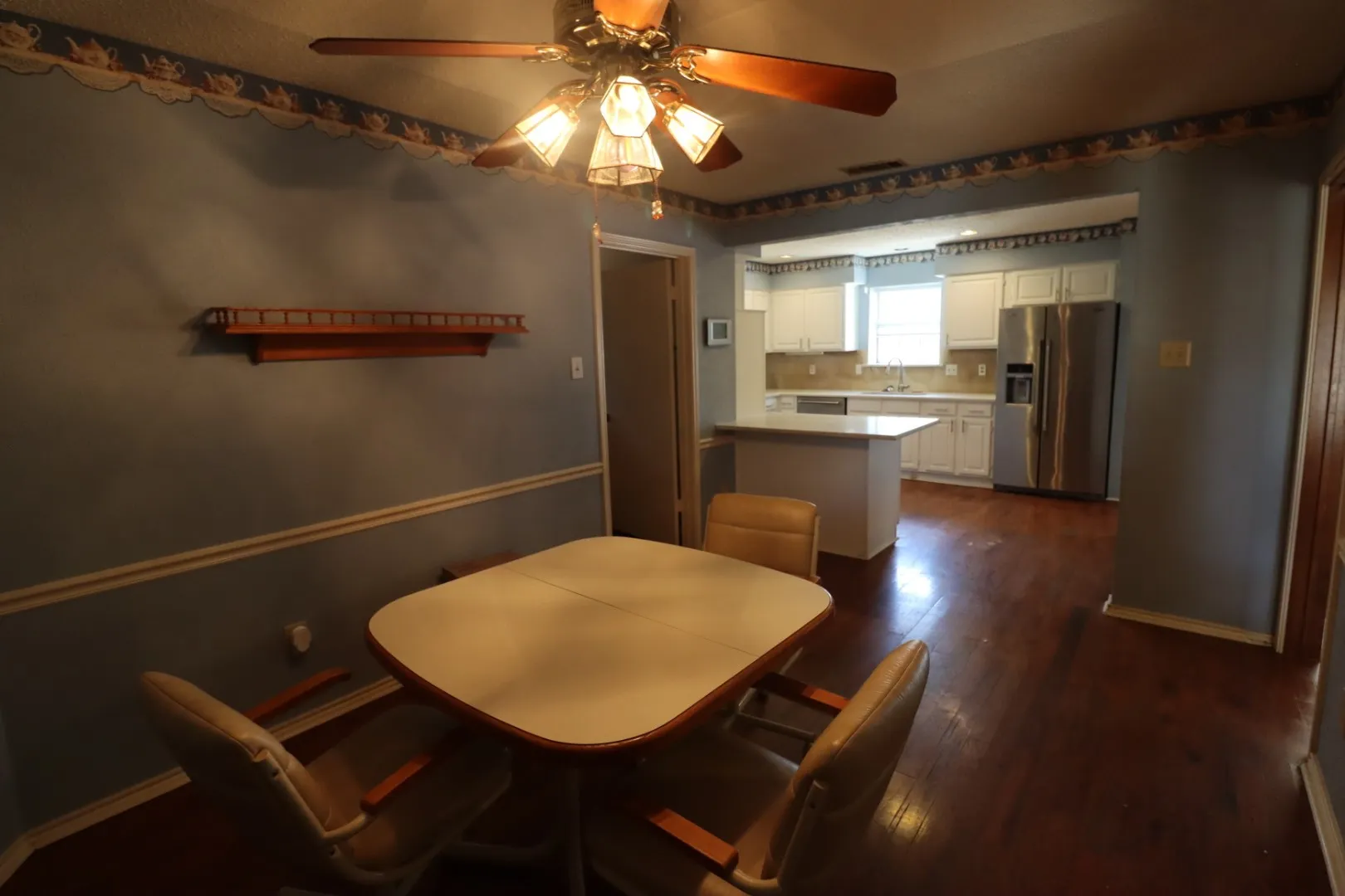 Single Family Residence For Sale in Collin County , 3709 Racquet Court, Plano, Texas 75023, 3 Bedroom, 2 Bathroom, 2 Garage spaces, 1,893 Sqft, built in 1984, mls#21401378, Real Estate Agent in Plano, Homes For Sale in Collin county, Homes For Sale in Plano, Realtor in Plano Texas, Real Estate Brokerage Independent Realty Texas, Luminita Cordes Realtor