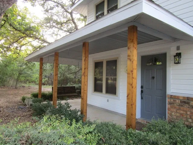 Single Family Residence For Rent in Hill County , 1311 Overlook Drive, Whitney, Texas 76692, 4 Bedroom, 3 Bathroom, 2 Garage spaces, 1,846 Sqft, built in 1996, mls#21401475, Real Estate Agent in Whitney, Homes For Rent in Hill county, Homes For Rent in Whitney, Realtor in Whitney Texas, Real Estate Brokerage Independent Realty Texas, Luminita Cordes Realtor