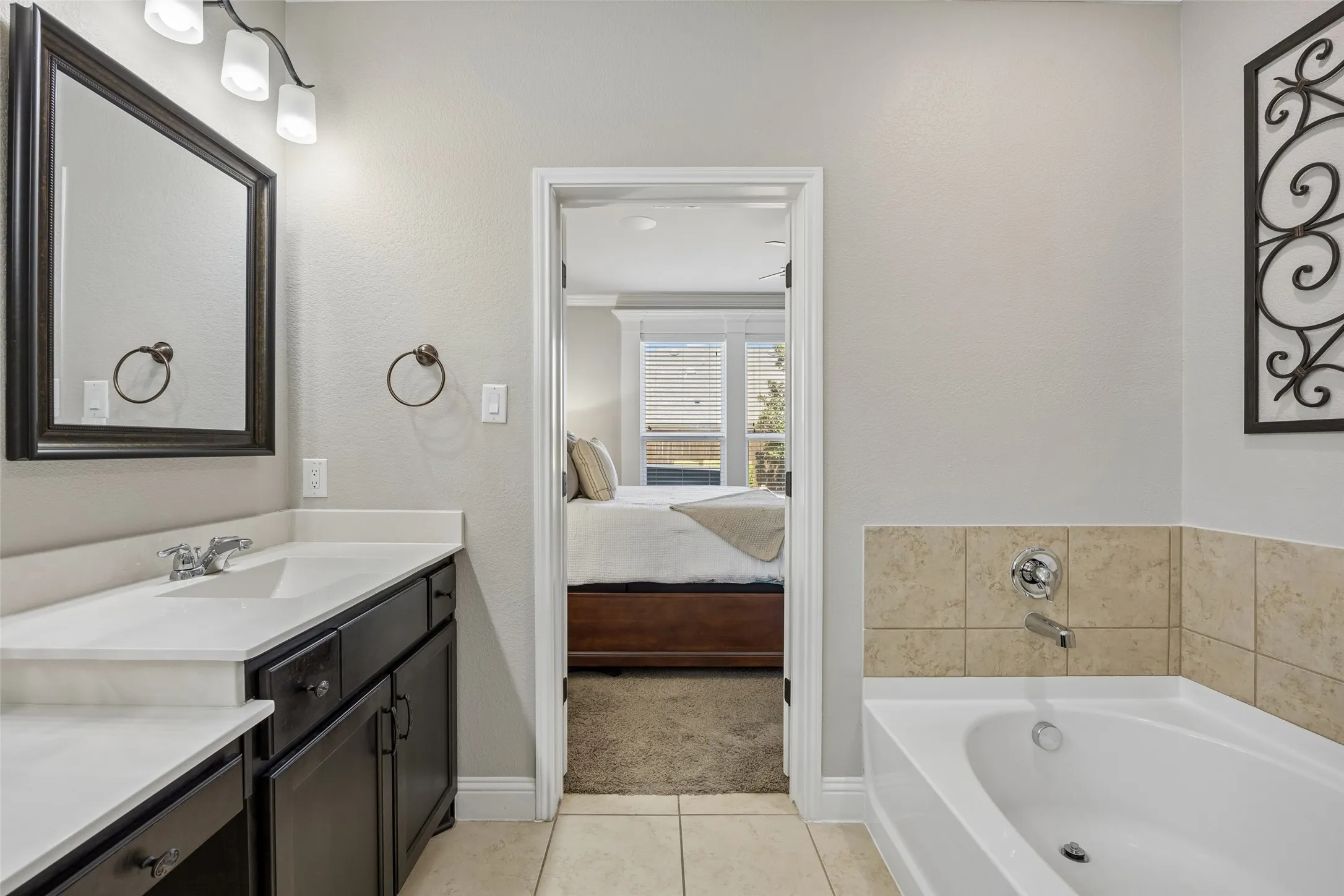 Single Family Residence For Rent in Collin County , 813 Allbright Road, Celina, Texas 75009, 5 Bedroom, 3 Bathroom, 3 Garage spaces, 3,271 Sqft, built in 2015, mls#21401101, Real Estate Agent in Celina, Homes For Rent in Collin county, Homes For Rent in Celina, Realtor in Celina Texas, Real Estate Brokerage Independent Realty Texas, Luminita Cordes Realtor