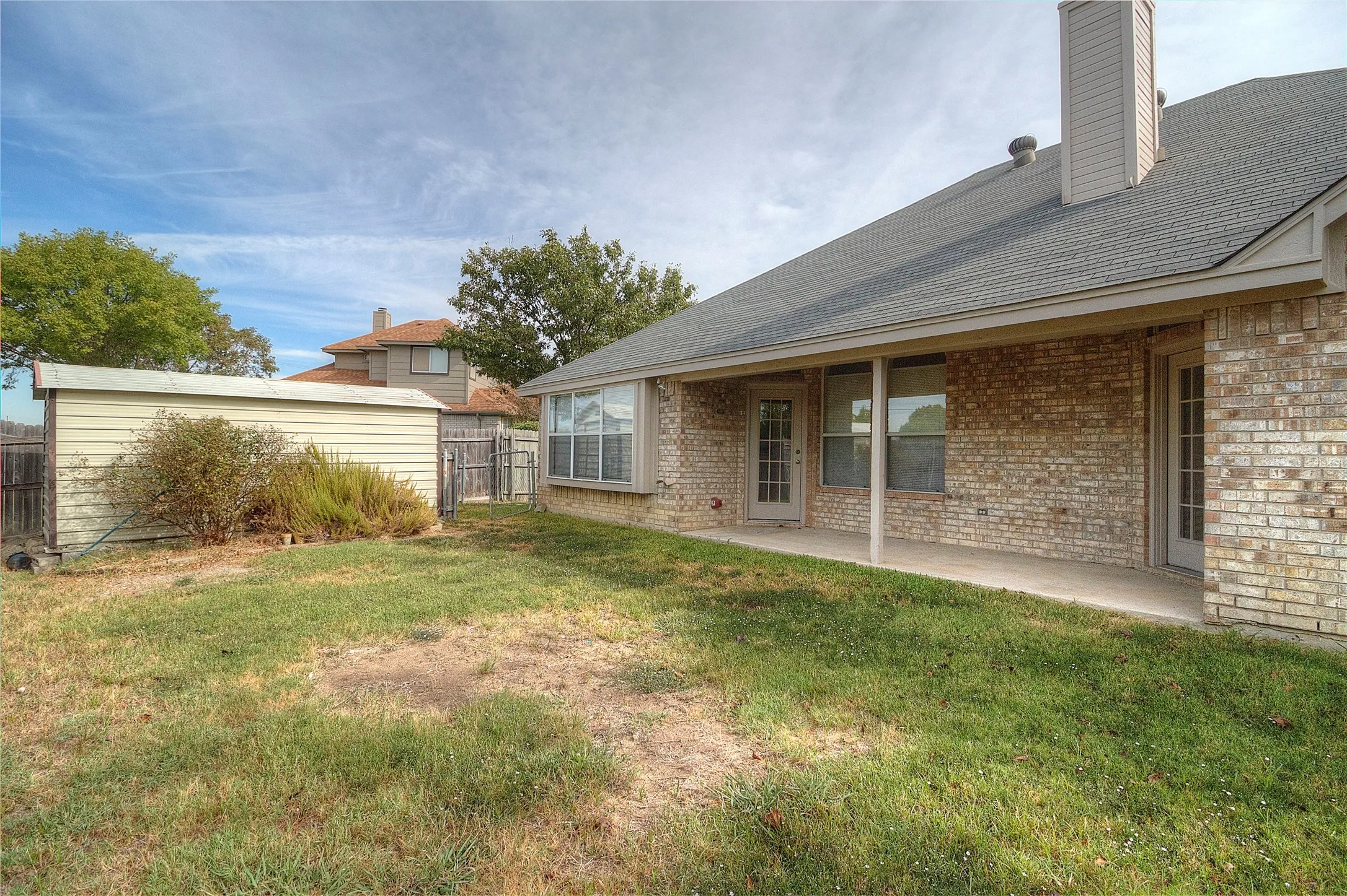 Single Family Residence For Rent in Tarrant County , 7655 Cypress Court, North Richland Hills, Texas 76182, 4 Bedroom, 2 Bathroom, 2 Garage spaces, 1,848 Sqft, built in 1996, mls#21401312, Real Estate Agent in North Richland Hills, Homes For Rent in Tarrant county, Homes For Rent in North Richland Hills, Realtor in North Richland Hills Texas, Real Estate Brokerage Independent Realty Texas, Luminita Cordes Realtor