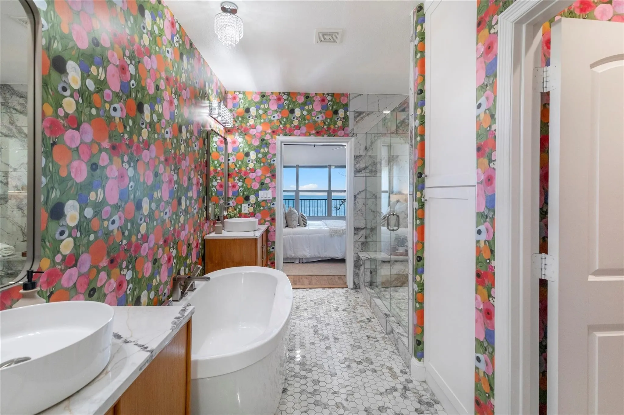 Condominium For Rent in Denton County , 500 Waters Edge Drive 313, Lake Dallas, Texas 75065, 3 Bedroom, 2 Bathroom, 2 Garage spaces, 1,696 Sqft, built in 2014, mls#21397640, Real Estate Agent in Lake Dallas, Homes For Rent in Denton county, Homes For Rent in Lake Dallas, Realtor in Lake Dallas Texas, Real Estate Brokerage Independent Realty Texas, Luminita Cordes Realtor